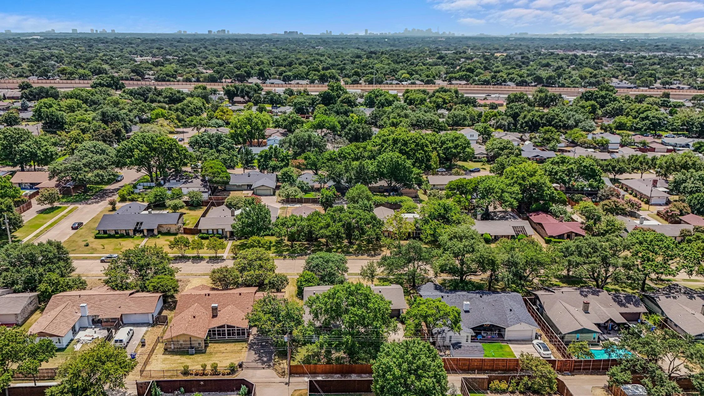 Single Family Residence For Sale in Dallas County , 3745 Blue Trace Lane, Farmers Branch, Texas 75244, 4 Bedroom, 2 Bathroom, 2 Garage spaces, 1,885 Sqft, built in 1969, mls#21352615, Real Estate Agent in Farmers Branch, Homes For Sale in Dallas county, Homes For Sale in Farmers Branch, Realtor in Farmers Branch Texas, Real Estate Brokerage Independent Realty Texas, Luminita Cordes Realtor