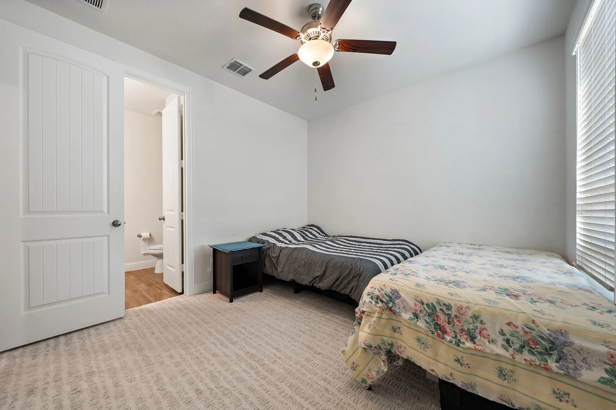 Single Family Residence For Sale in Tarrant County , 1484 Primrose Place, Haslet, Texas 76052, 5 Bedroom, 6 Bathroom, 2 Garage spaces, 3,863 Sqft, built in 2019, mls#21352699, Real Estate Agent in Haslet, Homes For Sale in Tarrant county, Homes For Sale in Haslet, Realtor in Haslet Texas, Real Estate Brokerage Independent Realty Texas, Luminita Cordes Realtor