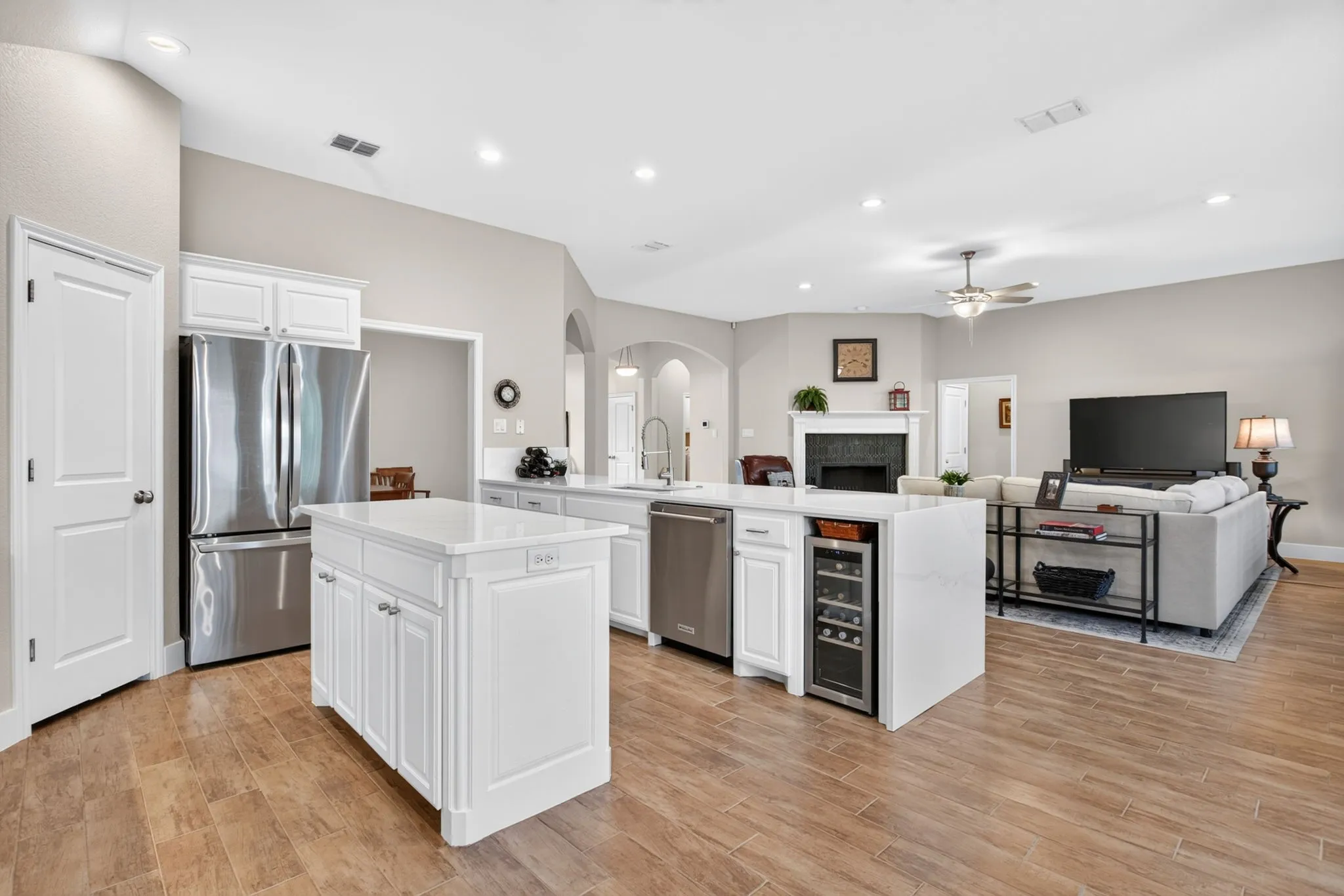 There is so much storage in this kitchen