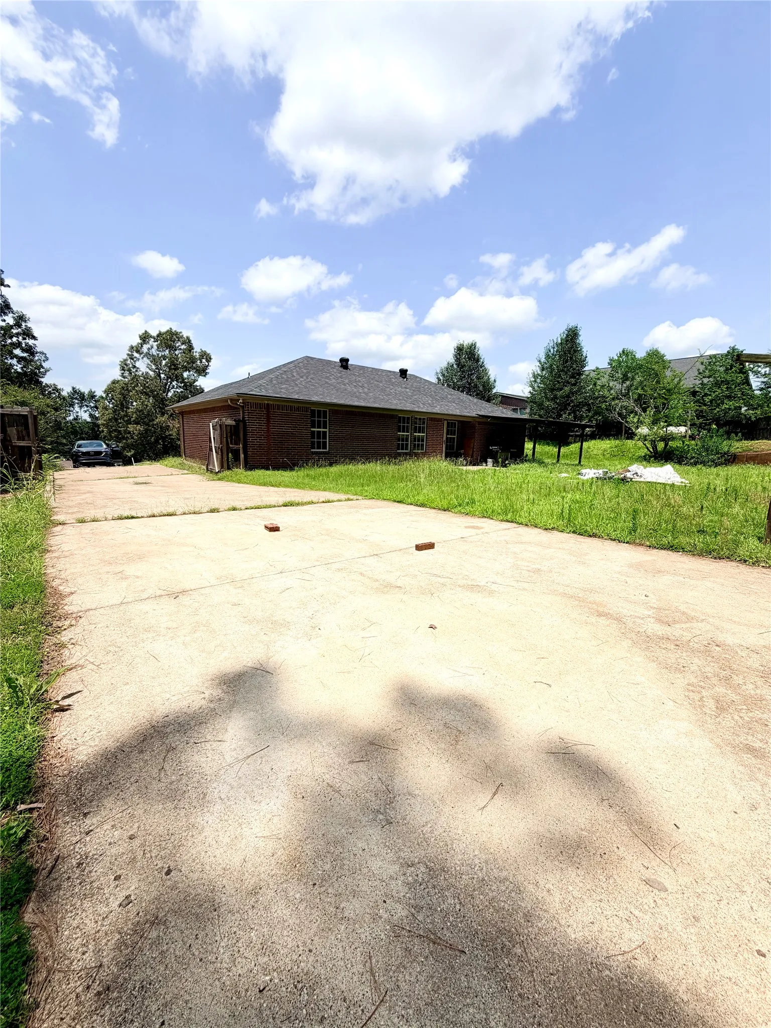 Single Family Residence For Sale in Smith County , 5140 Fm 346 E, Tyler, Texas 75703, 4 Bedroom, 2 Bathroom, 2 Garage spaces, 1,557 Sqft, built in 2008, mls#21352706, Real Estate Agent in Tyler, Homes For Sale in Smith county, Homes For Sale in Tyler, Realtor in Tyler Texas, Real Estate Brokerage Independent Realty Texas, Luminita Cordes Realtor