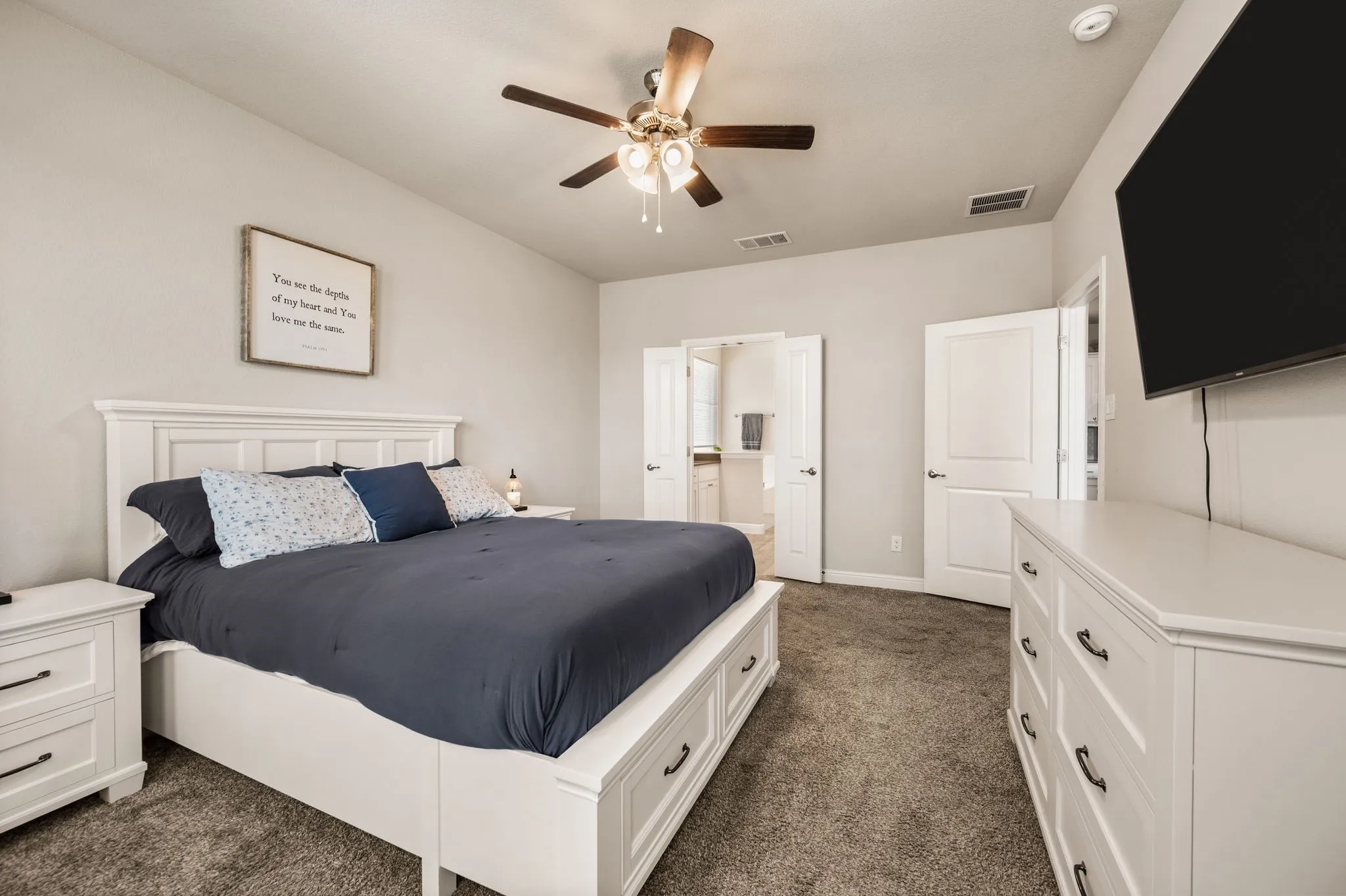 Single Family Residence For Sale in Hood County , 1540 Seabiscuit Drive, Granbury, Texas 76049, 4 Bedroom, 2 Bathroom, 2 Garage spaces, 1,848 Sqft, built in 2020, mls#21350910, Real Estate Agent in Granbury, Homes For Sale in Hood county, Homes For Sale in Granbury, Realtor in Granbury Texas, Real Estate Brokerage Independent Realty Texas, Luminita Cordes Realtor