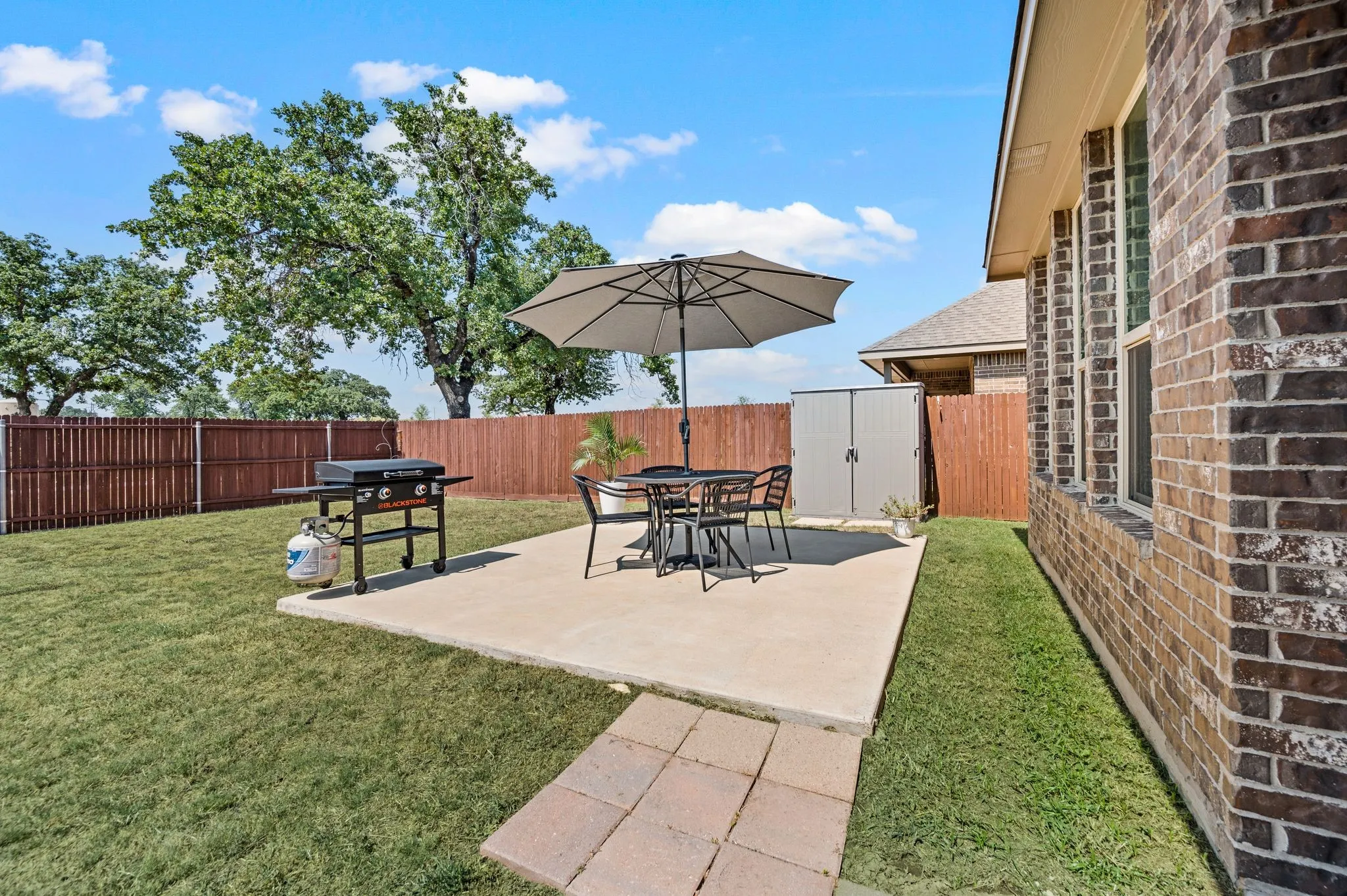 Single Family Residence For Sale in Hood County , 1540 Seabiscuit Drive, Granbury, Texas 76049, 4 Bedroom, 2 Bathroom, 2 Garage spaces, 1,848 Sqft, built in 2020, mls#21350910, Real Estate Agent in Granbury, Homes For Sale in Hood county, Homes For Sale in Granbury, Realtor in Granbury Texas, Real Estate Brokerage Independent Realty Texas, Luminita Cordes Realtor