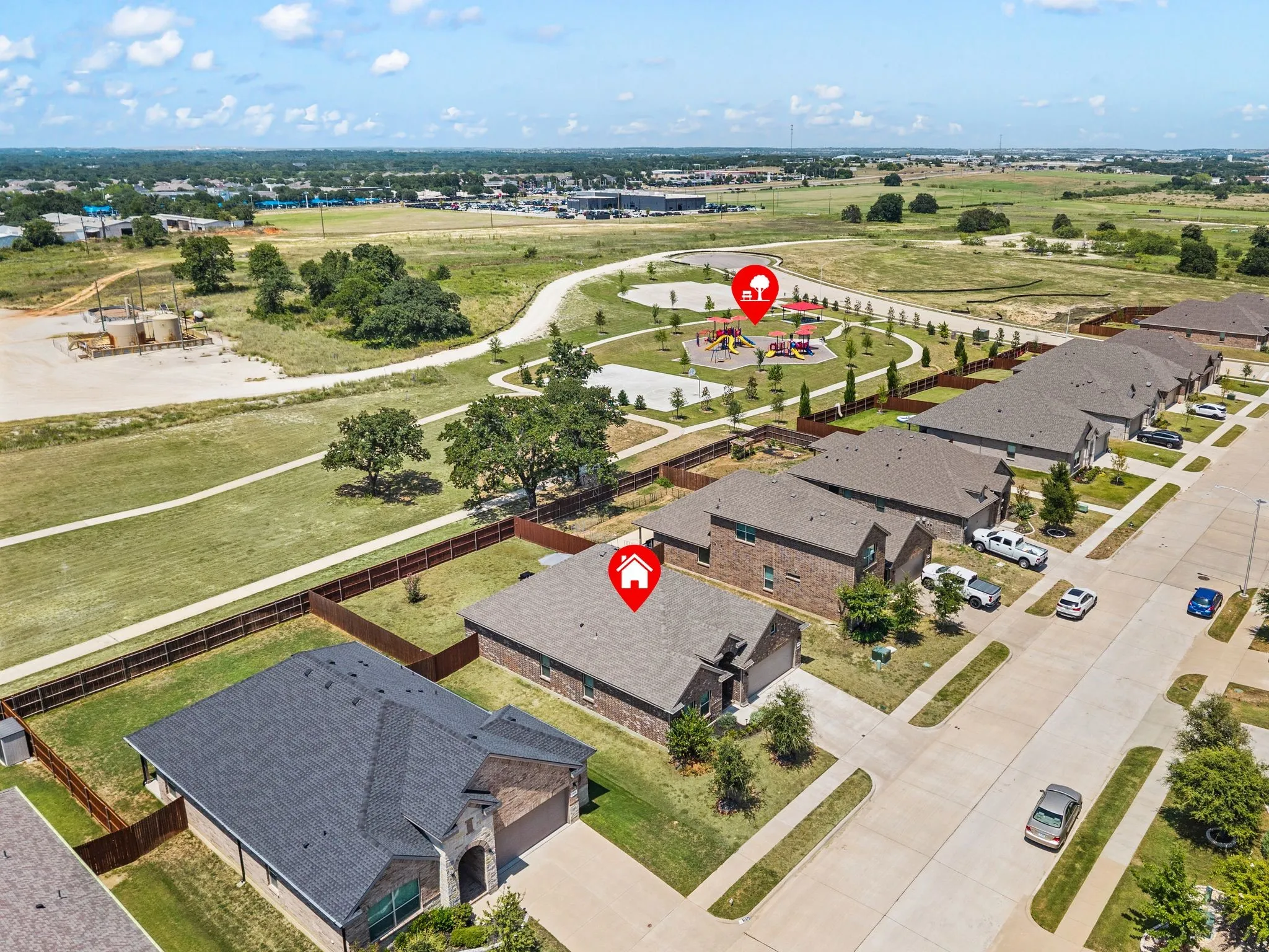Single Family Residence For Sale in Hood County , 1540 Seabiscuit Drive, Granbury, Texas 76049, 4 Bedroom, 2 Bathroom, 2 Garage spaces, 1,848 Sqft, built in 2020, mls#21350910, Real Estate Agent in Granbury, Homes For Sale in Hood county, Homes For Sale in Granbury, Realtor in Granbury Texas, Real Estate Brokerage Independent Realty Texas, Luminita Cordes Realtor