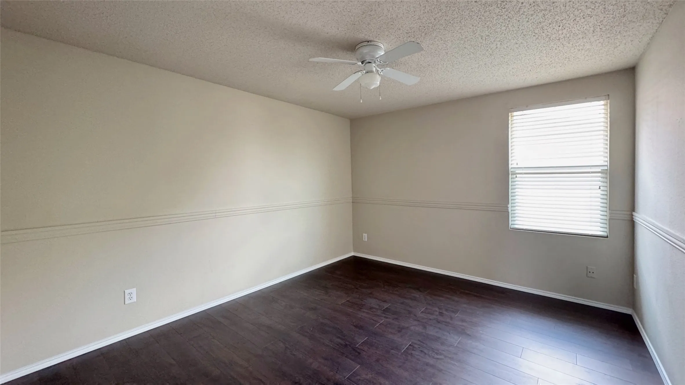 Single Family Residence For Rent in Collin County , 5321 Devils River Drive, Mc Kinney, Texas 75071, 4 Bedroom, 3 Bathroom, 2 Garage spaces, 2,907 Sqft, built in 2003, mls#21352715, Real Estate Agent in Mc Kinney, Homes For Rent in Collin county, Homes For Rent in Mc Kinney, Realtor in Mc Kinney Texas, Real Estate Brokerage Independent Realty Texas, Luminita Cordes Realtor