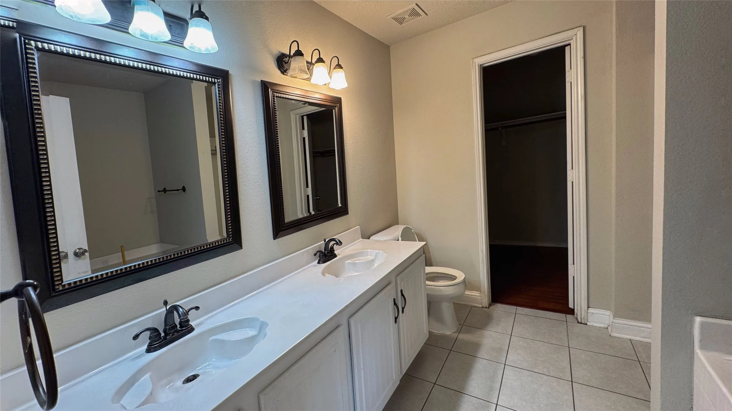 Single Family Residence For Rent in Collin County , 5321 Devils River Drive, Mc Kinney, Texas 75071, 4 Bedroom, 3 Bathroom, 2 Garage spaces, 2,907 Sqft, built in 2003, mls#21352715, Real Estate Agent in Mc Kinney, Homes For Rent in Collin county, Homes For Rent in Mc Kinney, Realtor in Mc Kinney Texas, Real Estate Brokerage Independent Realty Texas, Luminita Cordes Realtor