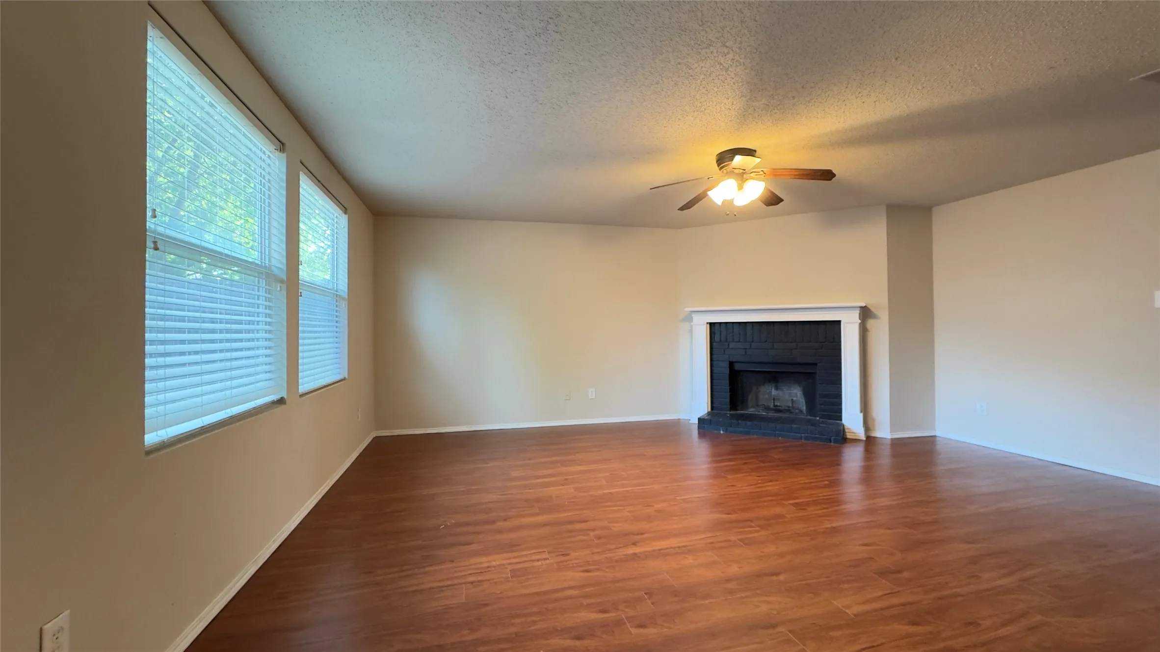 Single Family Residence For Rent in Collin County , 5321 Devils River Drive, Mc Kinney, Texas 75071, 4 Bedroom, 3 Bathroom, 2 Garage spaces, 2,907 Sqft, built in 2003, mls#21352715, Real Estate Agent in Mc Kinney, Homes For Rent in Collin county, Homes For Rent in Mc Kinney, Realtor in Mc Kinney Texas, Real Estate Brokerage Independent Realty Texas, Luminita Cordes Realtor