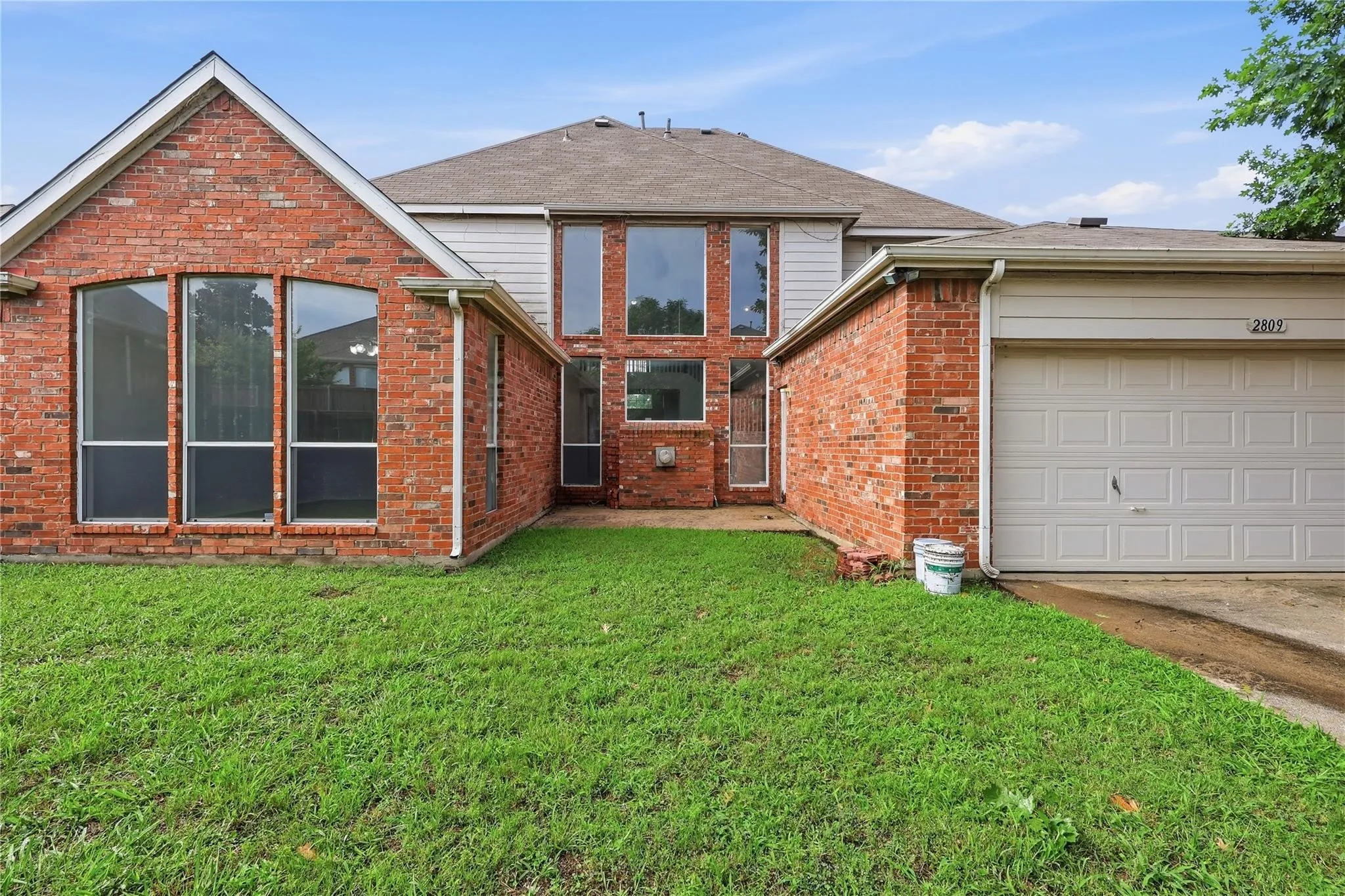 Single Family Residence For Sale in Collin County , 2809 Tallahassee, Plano, Texas 75074, 4 Bedroom, 4 Bathroom, 2 Garage spaces, 3,331 Sqft, built in 2000, mls#21352273, Real Estate Agent in Plano, Homes For Sale in Collin county, Homes For Sale in Plano, Realtor in Plano Texas, Real Estate Brokerage Independent Realty Texas, Luminita Cordes Realtor