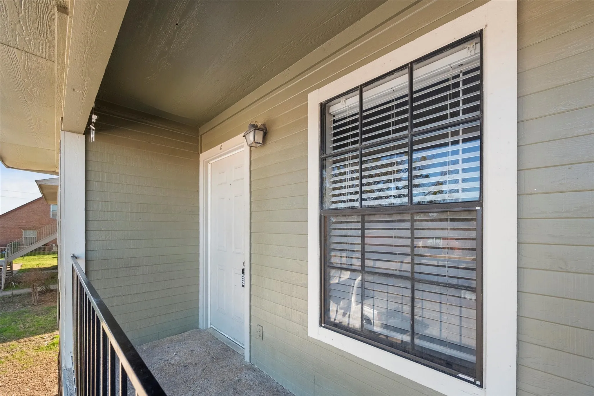 Quadruplex For Rent in Tarrant County , 606 Kings Way Drive C, Mansfield, Texas 76063, 2 Bedroom, 1 Bathroom, Garage spaces, 813 Sqft, built in 1985, mls#21352736, Real Estate Agent in Mansfield, Homes For Rent in Tarrant county, Homes For Rent in Mansfield, Realtor in Mansfield Texas, Real Estate Brokerage Independent Realty Texas, Luminita Cordes Realtor