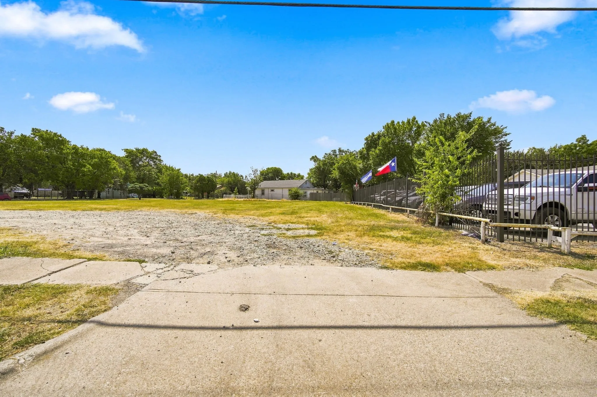 Unimproved Land For Sale in Dallas County , 5208 Bernal Drive, Dallas, Texas 75212, 0, 0, Garage spaces, 0 Sqft, built in 0, mls#21352641, Real Estate Agent in Dallas, Homes For Sale in Dallas county, Homes For Sale in Dallas, Realtor in Dallas Texas, Real Estate Brokerage Independent Realty Texas, Luminita Cordes Realtor