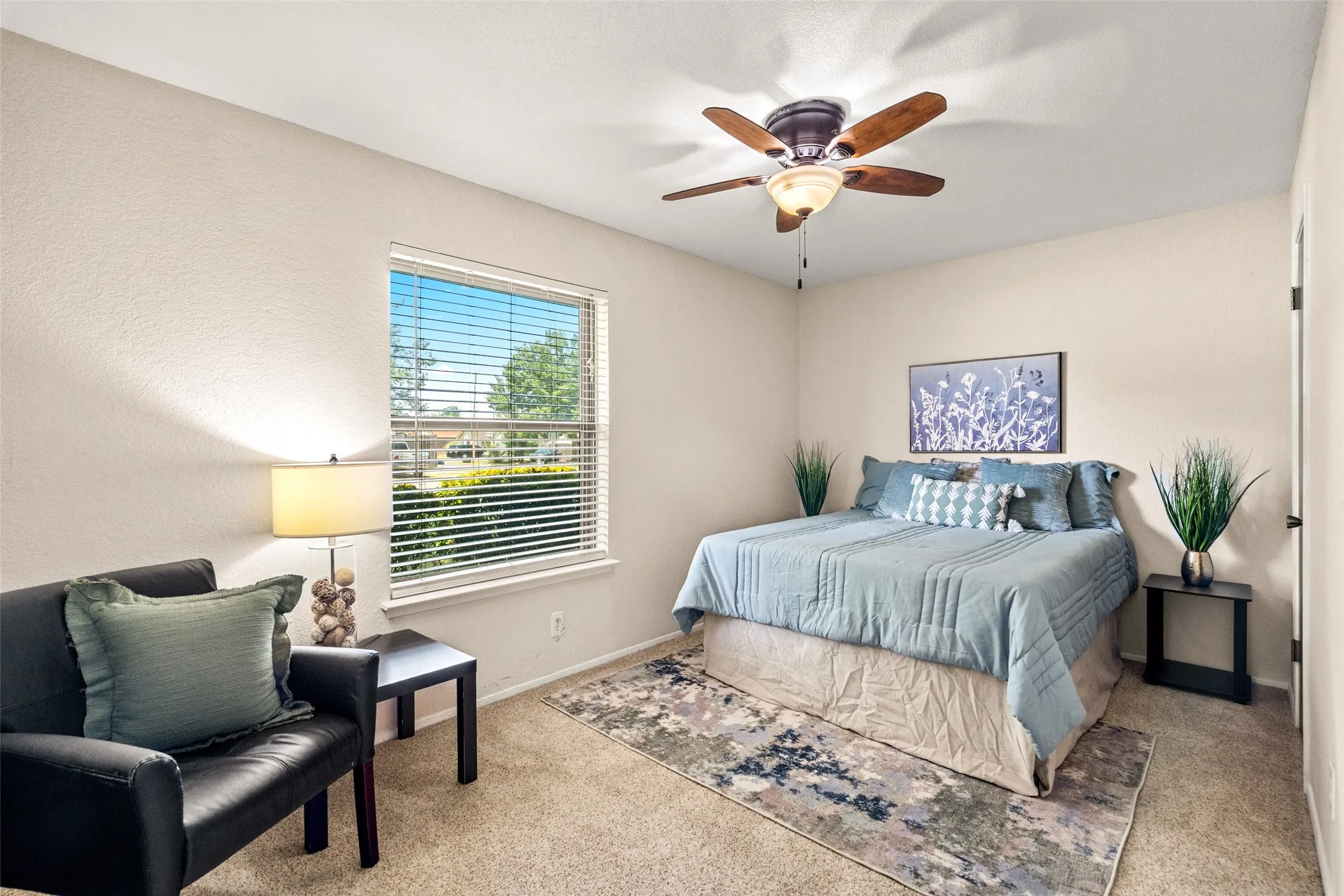 Single Family Residence For Sale in Tarrant County , 1032 Kane Street, Benbrook, Texas 76126, 3 Bedroom, 2 Bathroom, 2 Garage spaces, 1,558 Sqft, built in 1978, mls#21348616, Real Estate Agent in Benbrook, Homes For Sale in Tarrant county, Homes For Sale in Benbrook, Realtor in Benbrook Texas, Real Estate Brokerage Independent Realty Texas, Luminita Cordes Realtor