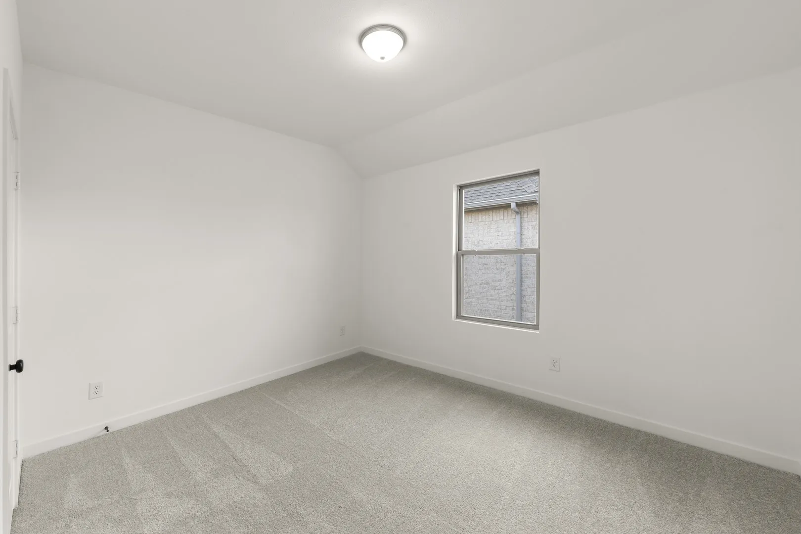 22. 4311 Bellflower - Bed 3