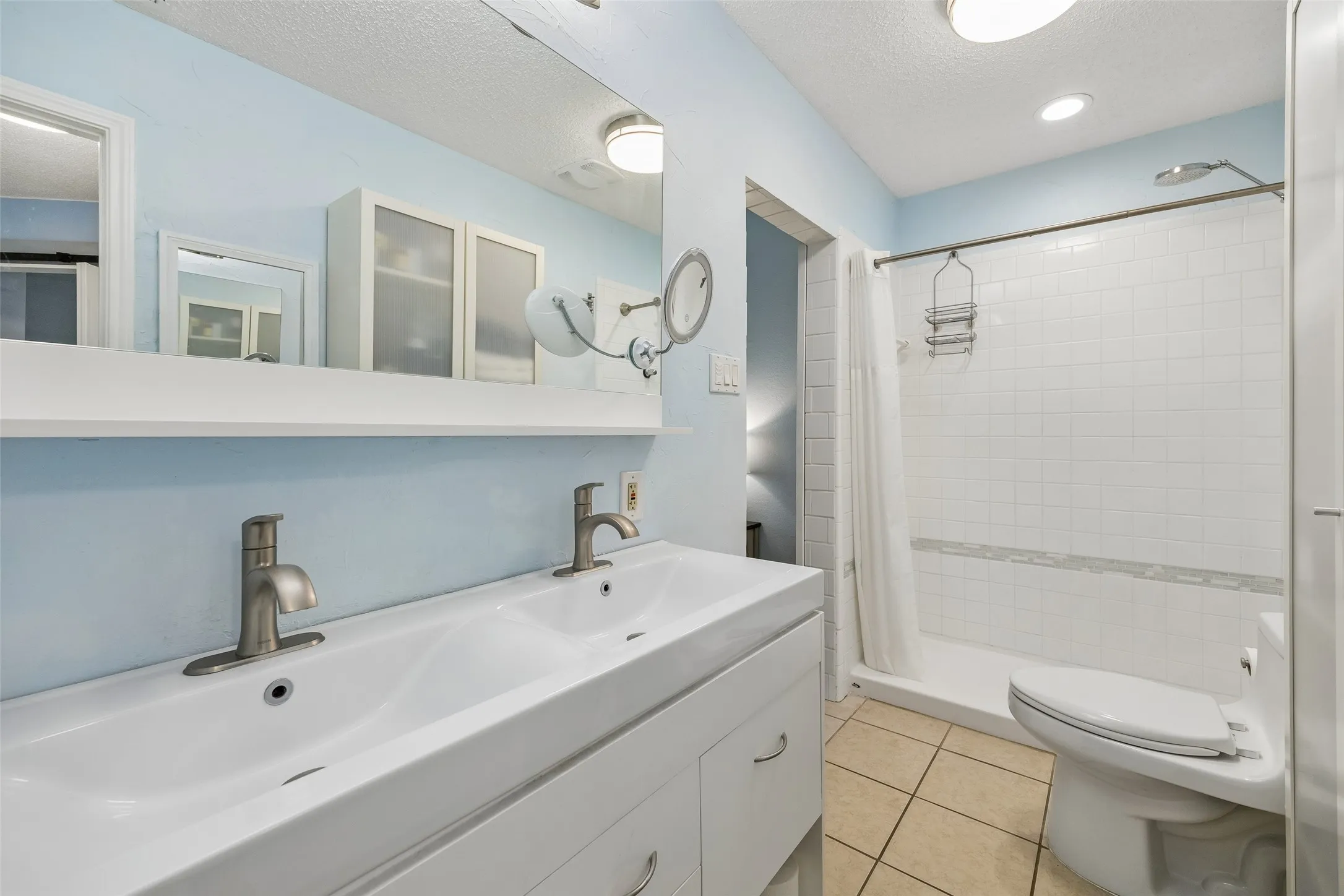 Single Family Residence For Sale in Dallas County , 563 Lee Drive, Coppell, Texas 75019, 2 Bedroom, 2 Bathroom, 1 Garage spaces, 1,045 Sqft, built in 1985, mls#21348311, Real Estate Agent in Coppell, Homes For Sale in Dallas county, Homes For Sale in Coppell, Realtor in Coppell Texas, Real Estate Brokerage Independent Realty Texas, Luminita Cordes Realtor