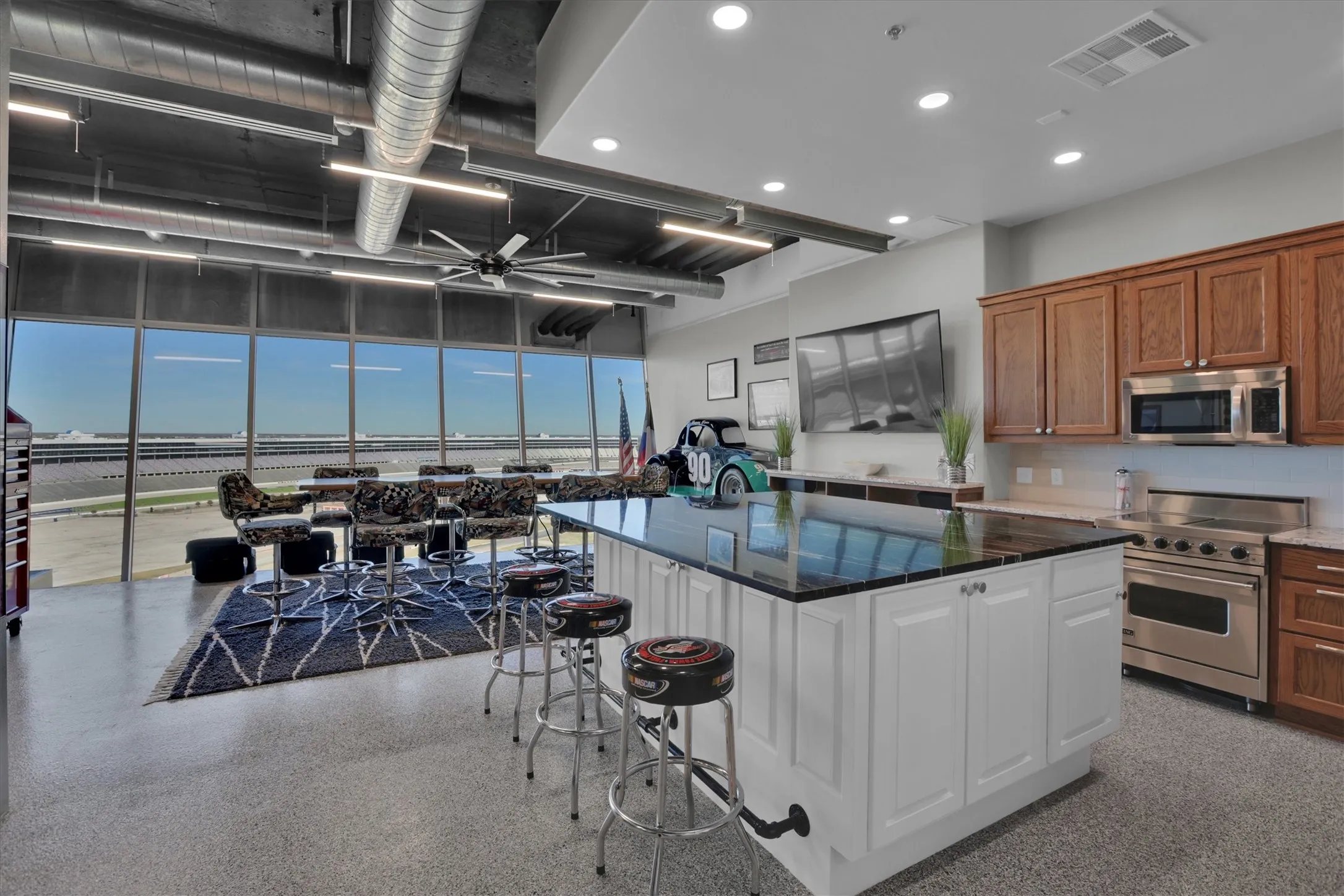Office For Sale in Denton County , 3575 Lone Star Circle 1004, Fort Worth, Texas 76177, 0, 0, Garage spaces, 2,250 Sqft, built in 1997, mls#21350913, Real Estate Agent in Fort Worth, Homes For Sale in Denton county, Homes For Sale in Fort Worth, Realtor in Fort Worth Texas, Real Estate Brokerage Independent Realty Texas, Luminita Cordes Realtor