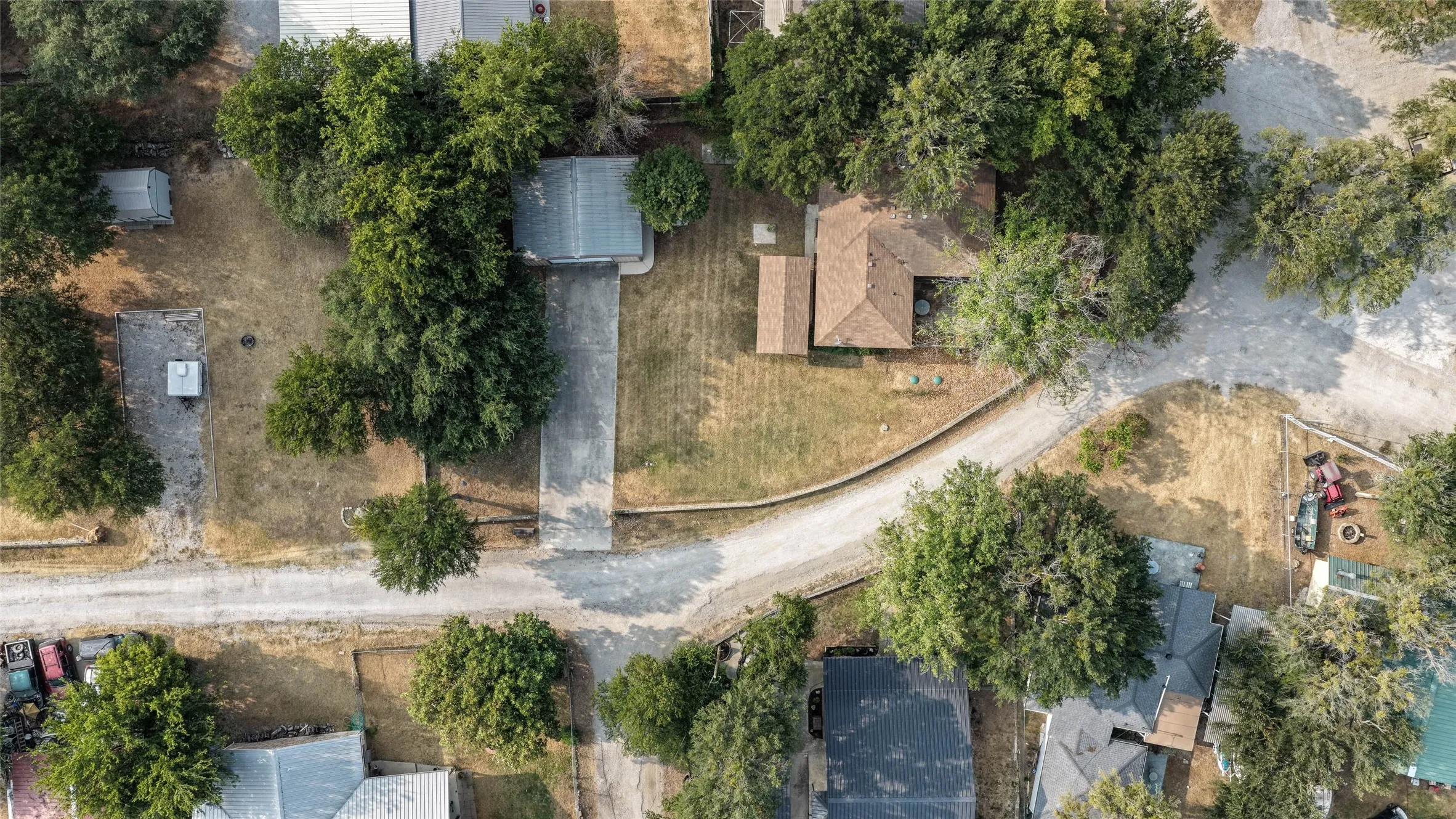 Single Family Residence For Sale in Wise County , 259 Dock Street, Bridgeport, Texas 76426, 2 Bedroom, 1 Bathroom, 2 Garage spaces, 1,125 Sqft, built in 1997, mls#21352511, Real Estate Agent in Bridgeport, Homes For Sale in Wise county, Homes For Sale in Bridgeport, Realtor in Bridgeport Texas, Real Estate Brokerage Independent Realty Texas, Luminita Cordes Realtor
