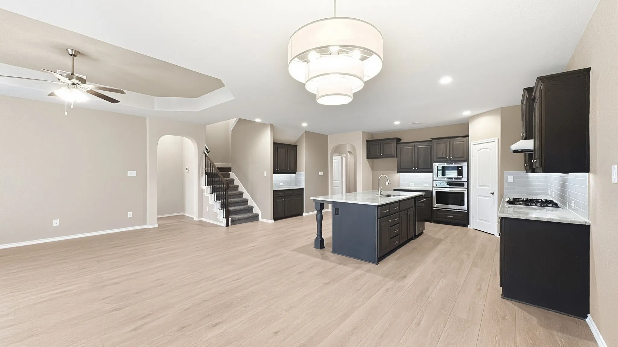 Single Family Residence For Sale in Denton County , 824 Dove Cove, Argyle, Texas 76226, 4 Bedroom, 3 Bathroom, 2 Garage spaces, 2,511 Sqft, built in 2018, mls#21352765, Real Estate Agent in Argyle, Homes For Sale in Denton county, Homes For Sale in Argyle, Realtor in Argyle Texas, Real Estate Brokerage Independent Realty Texas, Luminita Cordes Realtor