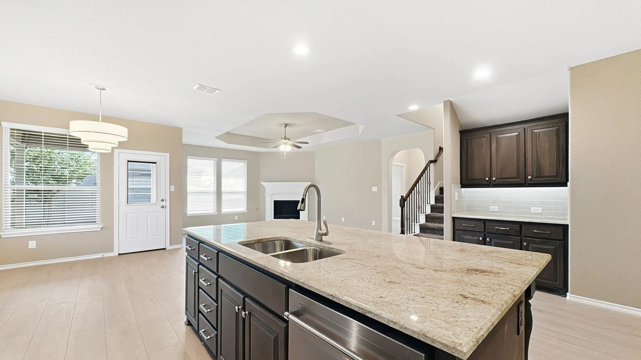 Single Family Residence For Sale in Denton County , 824 Dove Cove, Argyle, Texas 76226, 4 Bedroom, 3 Bathroom, 2 Garage spaces, 2,511 Sqft, built in 2018, mls#21352765, Real Estate Agent in Argyle, Homes For Sale in Denton county, Homes For Sale in Argyle, Realtor in Argyle Texas, Real Estate Brokerage Independent Realty Texas, Luminita Cordes Realtor