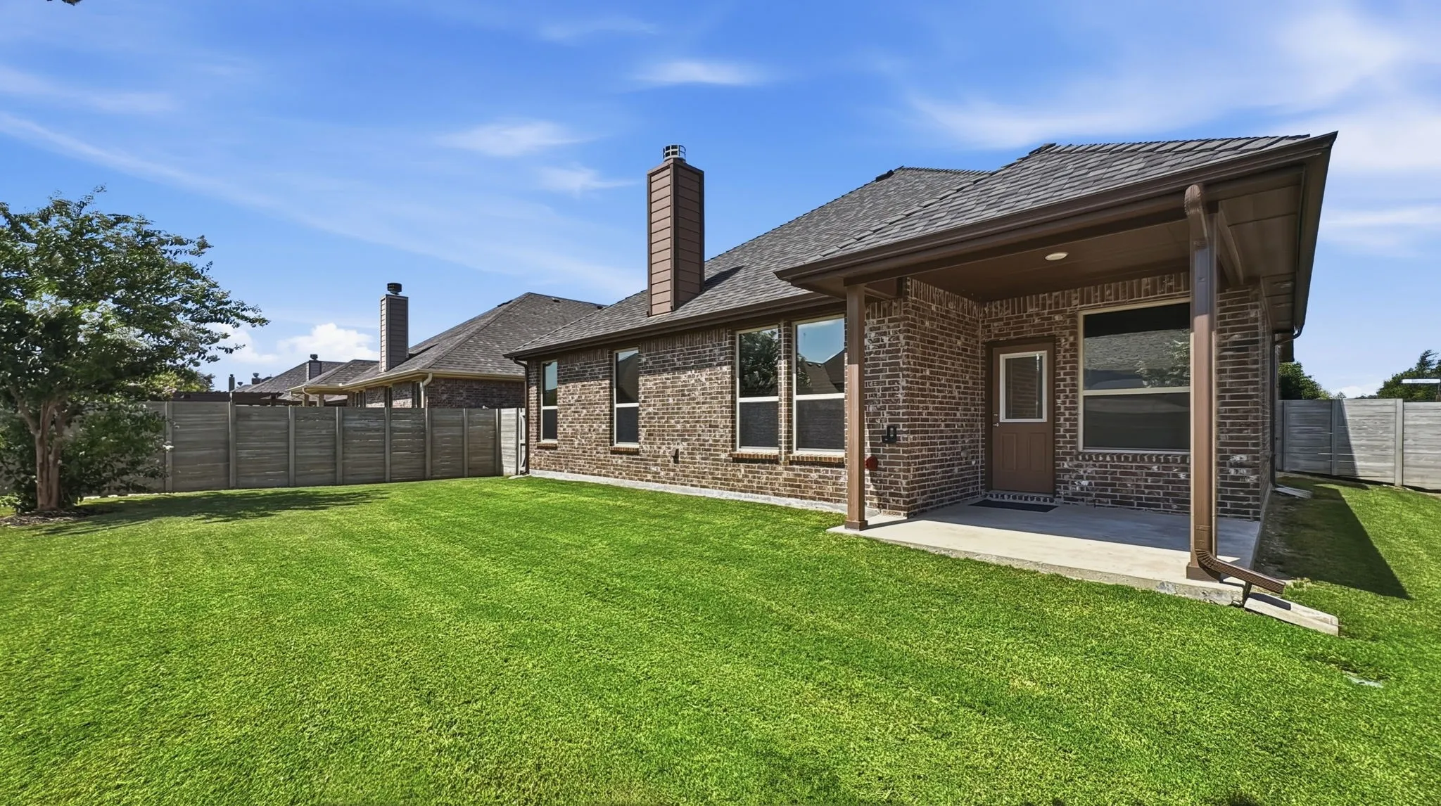 Single Family Residence For Sale in Denton County , 824 Dove Cove, Argyle, Texas 76226, 4 Bedroom, 3 Bathroom, 2 Garage spaces, 2,511 Sqft, built in 2018, mls#21352765, Real Estate Agent in Argyle, Homes For Sale in Denton county, Homes For Sale in Argyle, Realtor in Argyle Texas, Real Estate Brokerage Independent Realty Texas, Luminita Cordes Realtor