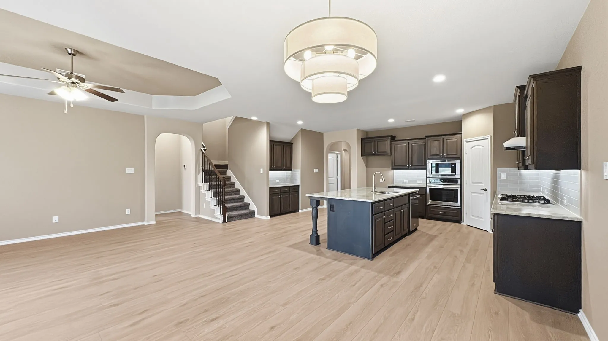 Single Family Residence For Sale in Denton County , 824 Dove Cove, Argyle, Texas 76226, 4 Bedroom, 3 Bathroom, 2 Garage spaces, 2,511 Sqft, built in 2018, mls#21352765, Real Estate Agent in Argyle, Homes For Sale in Denton county, Homes For Sale in Argyle, Realtor in Argyle Texas, Real Estate Brokerage Independent Realty Texas, Luminita Cordes Realtor
