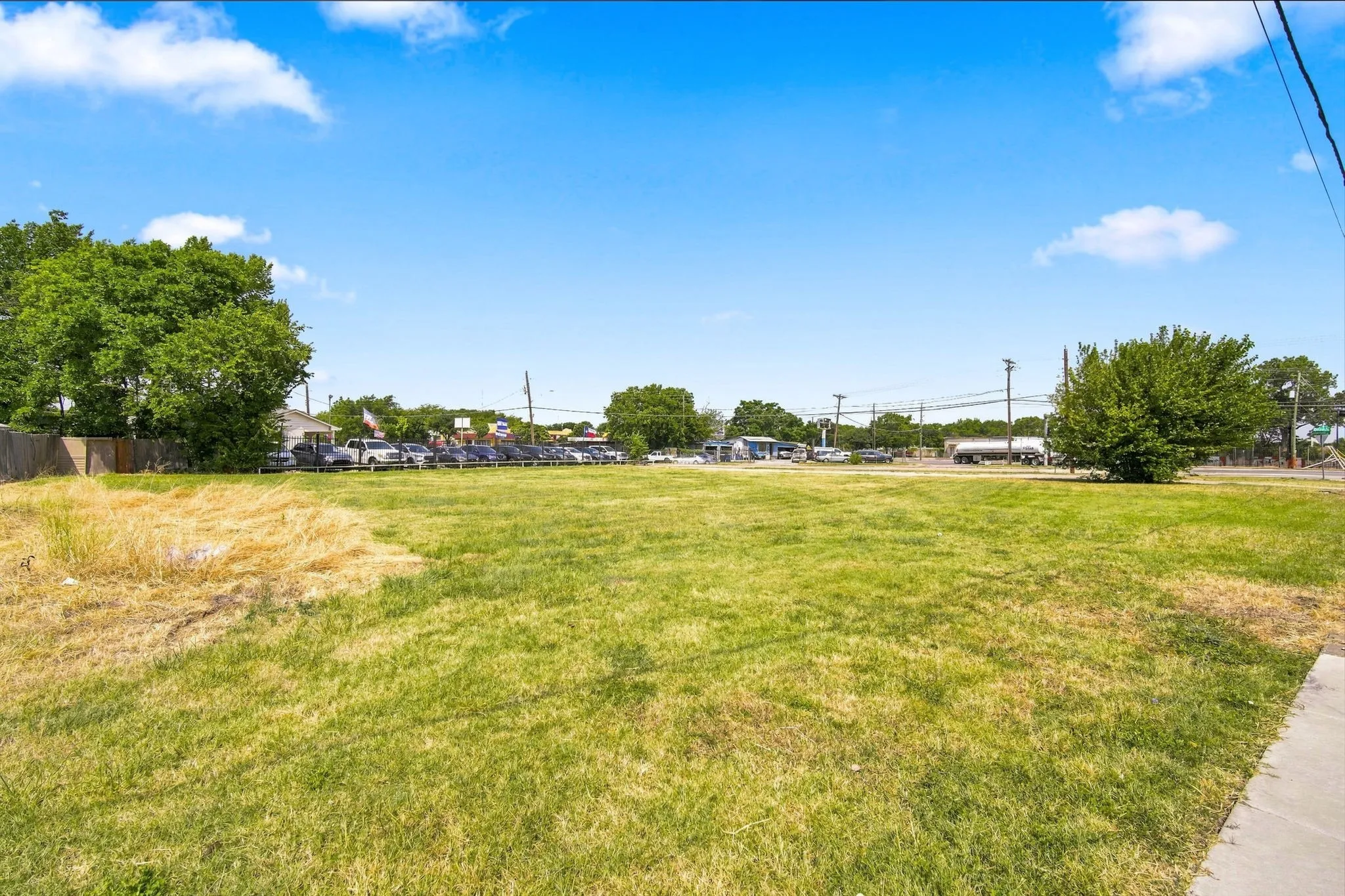 Unimproved Land For Sale in Dallas County , 5212 Bernal Drive, Dallas, Texas 75212, 0, 0, Garage spaces, 0 Sqft, built in 0, mls#21352742, Real Estate Agent in Dallas, Homes For Sale in Dallas county, Homes For Sale in Dallas, Realtor in Dallas Texas, Real Estate Brokerage Independent Realty Texas, Luminita Cordes Realtor