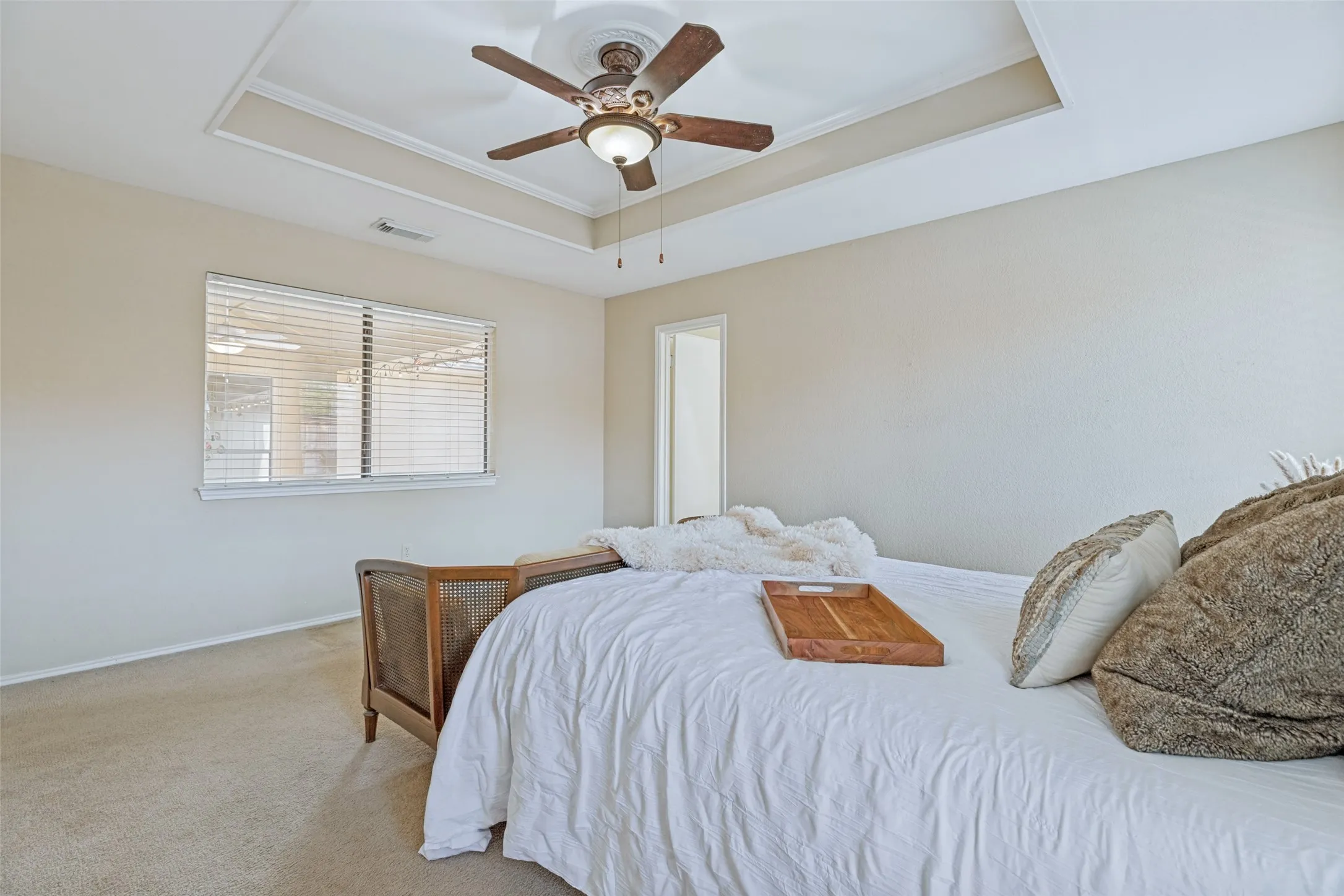 Single Family Residence For Sale in Collin County , 1001 Bass Drive, Plano, Texas 75025, 3 Bedroom, 2 Bathroom, 2 Garage spaces, 1,741 Sqft, built in 1984, mls#21351425, Real Estate Agent in Plano, Homes For Sale in Collin county, Homes For Sale in Plano, Realtor in Plano Texas, Real Estate Brokerage Independent Realty Texas, Luminita Cordes Realtor