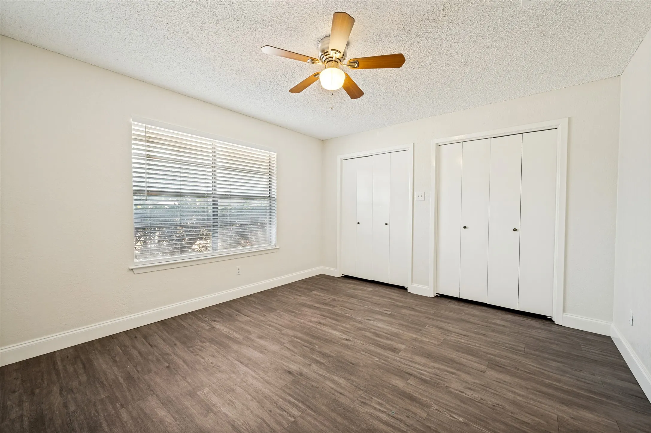 Duplex For Rent in Collin County , 8902 Marilyn Drive, Frisco, Texas 75033, 2 Bedrooms, 1 Bathroom, Garage spaces, 1,134 Sqft, built in 1983, Price $1,700, mls#21338778, Real Estate Agent in Frisco, Homes For Rent in Collin county, Homes For Rent in Frisco, Realtor in Frisco Texas, Real Estate Brokerage Independent Realty Texas, Luminita Cordes Realtor