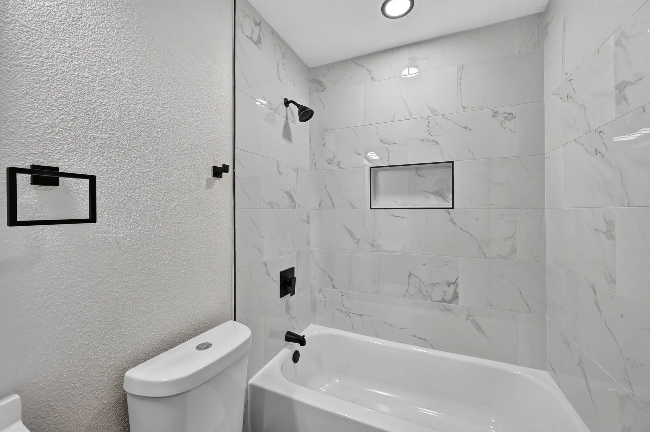 Single Family Residence For Sale in Tarrant County , 1721 IDA Street, Arlington, Texas 76010, 4 Bedroom, 3 Bathroom, Garage spaces, 1,692 Sqft, built in 1954, mls#21351841, Real Estate Agent in Arlington, Homes For Sale in Tarrant county, Homes For Sale in Arlington, Realtor in Arlington Texas, Real Estate Brokerage Independent Realty Texas, Luminita Cordes Realtor