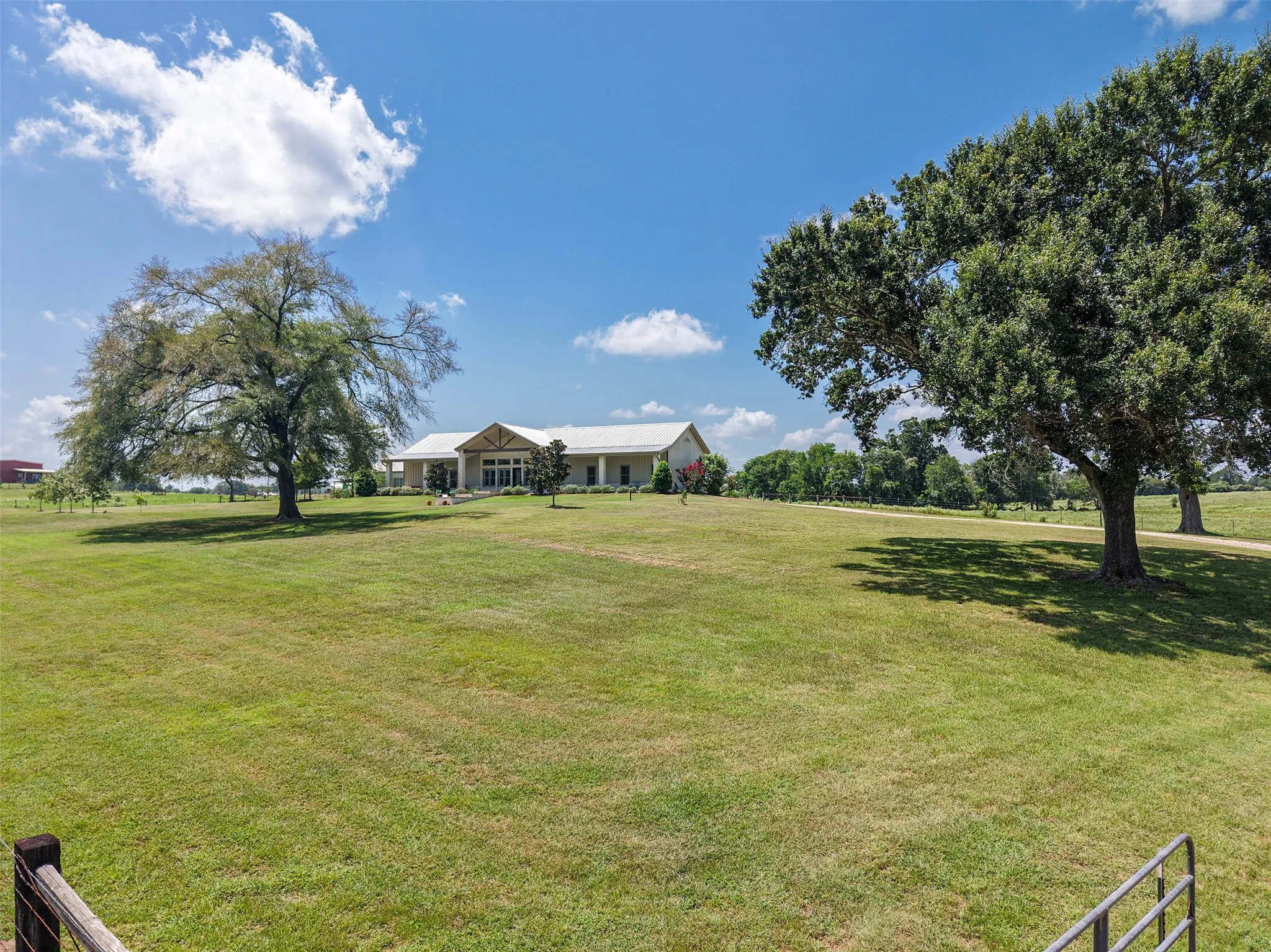 Single Family Residence For Sale in Washington (TX) County , 23557 FM 1155 E E, Washington, Texas 77880, 3 Bedroom, 2 Bathroom, 2 Garage spaces, 2,054 Sqft, built in 2019, mls#21352781, Real Estate Agent in Washington, Homes For Sale in Washington (TX) county, Homes For Sale in Washington, Realtor in Washington Texas, Real Estate Brokerage Independent Realty Texas, Luminita Cordes Realtor