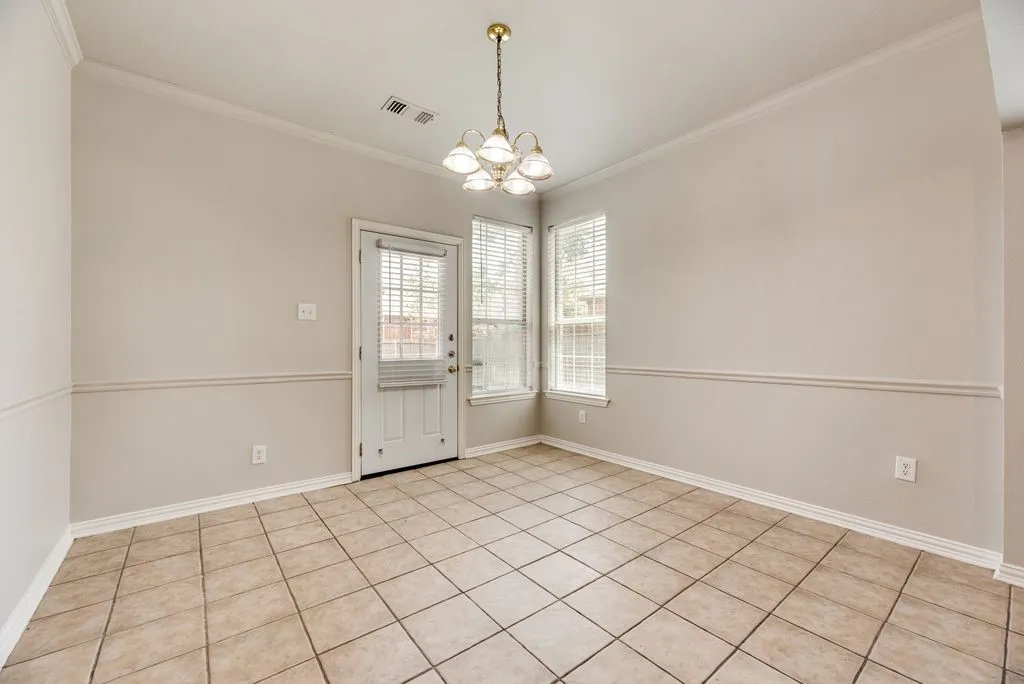 Single Family Residence For Rent in Denton County , 11632 Lenox Lane, Frisco, Texas 75033, 4 Bedroom, 3 Bathroom, 2 Garage spaces, 1,878 Sqft, built in 2002, mls#21352739, Real Estate Agent in Frisco, Homes For Rent in Denton county, Homes For Rent in Frisco, Realtor in Frisco Texas, Real Estate Brokerage Independent Realty Texas, Luminita Cordes Realtor