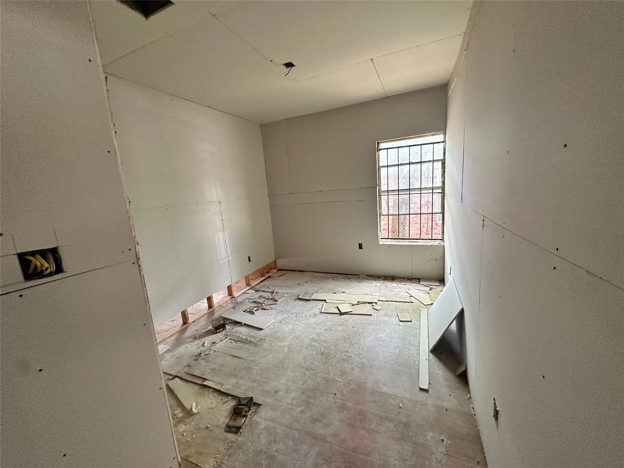 Duplex For Sale in Tarrant County , 722 W Boyce Avenue 2, Fort Worth, Texas 76115, 0, 0, Garage spaces, 0 Sqft, built in 1954, mls#21346168, Real Estate Agent in Fort Worth, Homes For Sale in Tarrant county, Homes For Sale in Fort Worth, Realtor in Fort Worth Texas, Real Estate Brokerage Independent Realty Texas, Luminita Cordes Realtor