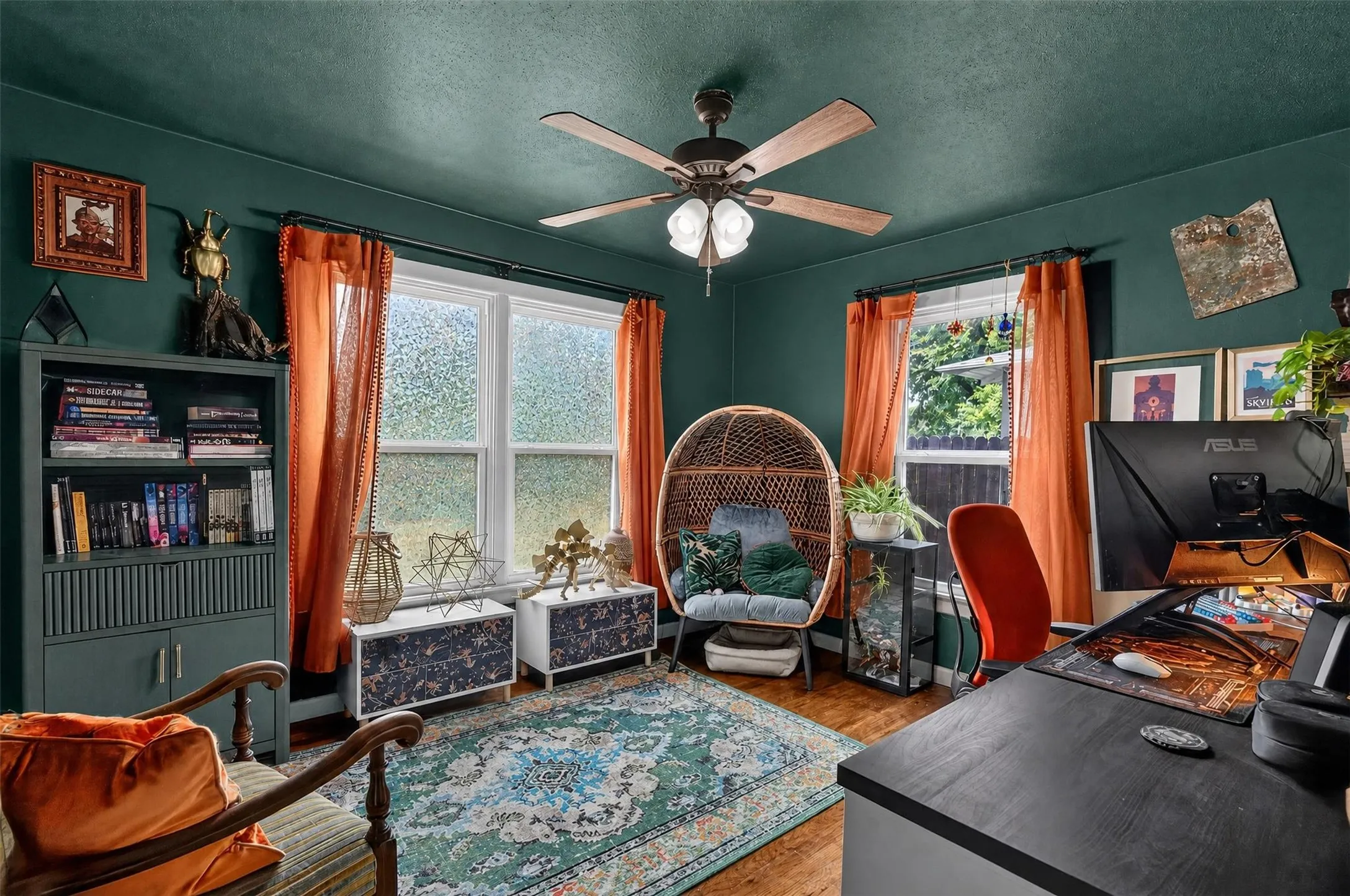 Single Family Residence For Sale in Johnson County , 1006 Poindexter Avenue, Cleburne, Texas 76033, 3 Bedroom, 1 Bathroom, 1 Garage spaces, 1,144 Sqft, built in 1955, mls#21352422, Real Estate Agent in Cleburne, Homes For Sale in Johnson county, Homes For Sale in Cleburne, Realtor in Cleburne Texas, Real Estate Brokerage Independent Realty Texas, Luminita Cordes Realtor