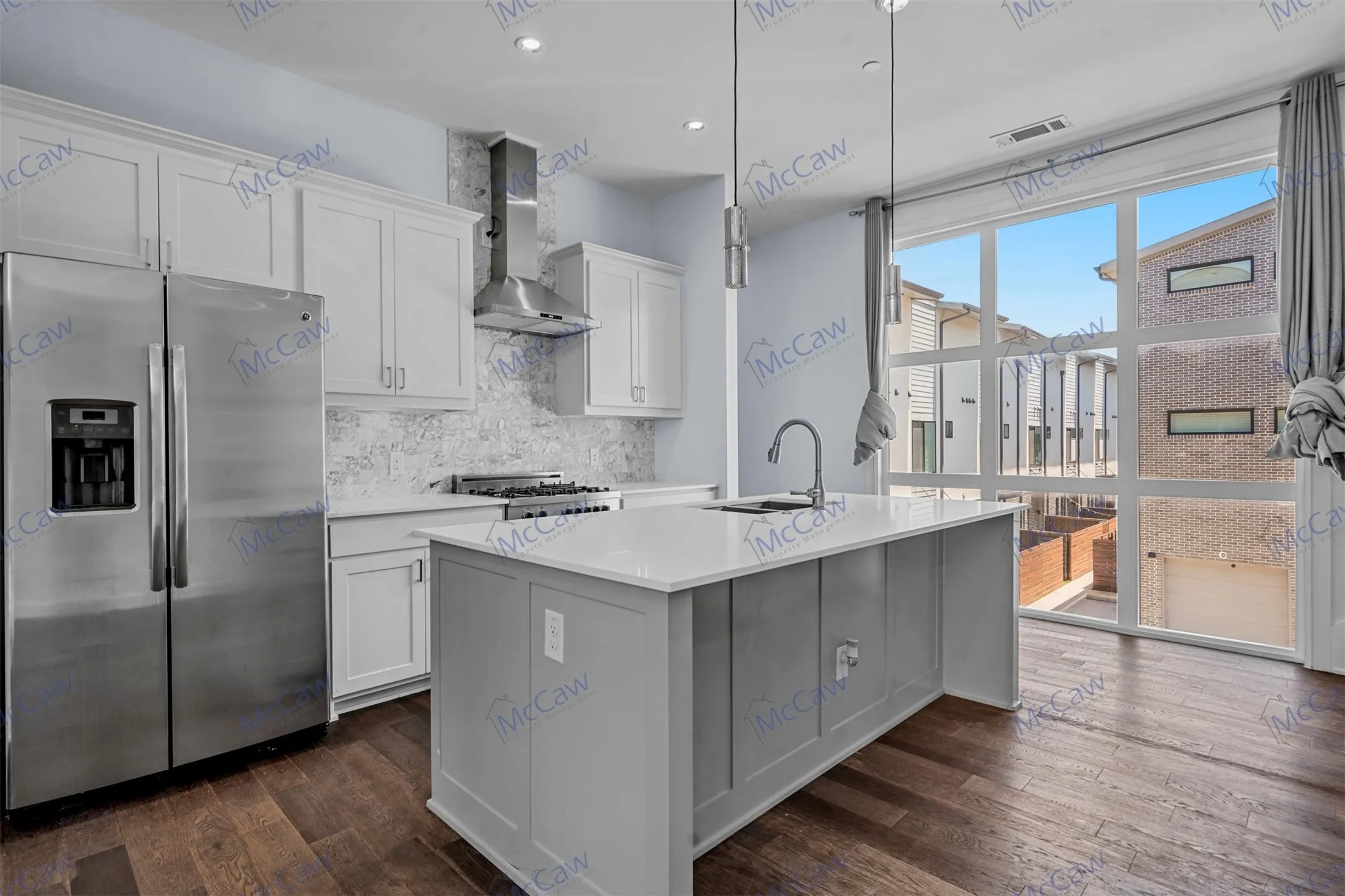 Townhouse For Rent in Dallas County , 5202 Capitol Avenue 1108, Dallas, Texas 75206, 2 Bedroom, 3 Bathroom, 2 Garage spaces, 1,406 Sqft, built in 2016, mls#21352784, Real Estate Agent in Dallas, Homes For Rent in Dallas county, Homes For Rent in Dallas, Realtor in Dallas Texas, Real Estate Brokerage Independent Realty Texas, Luminita Cordes Realtor