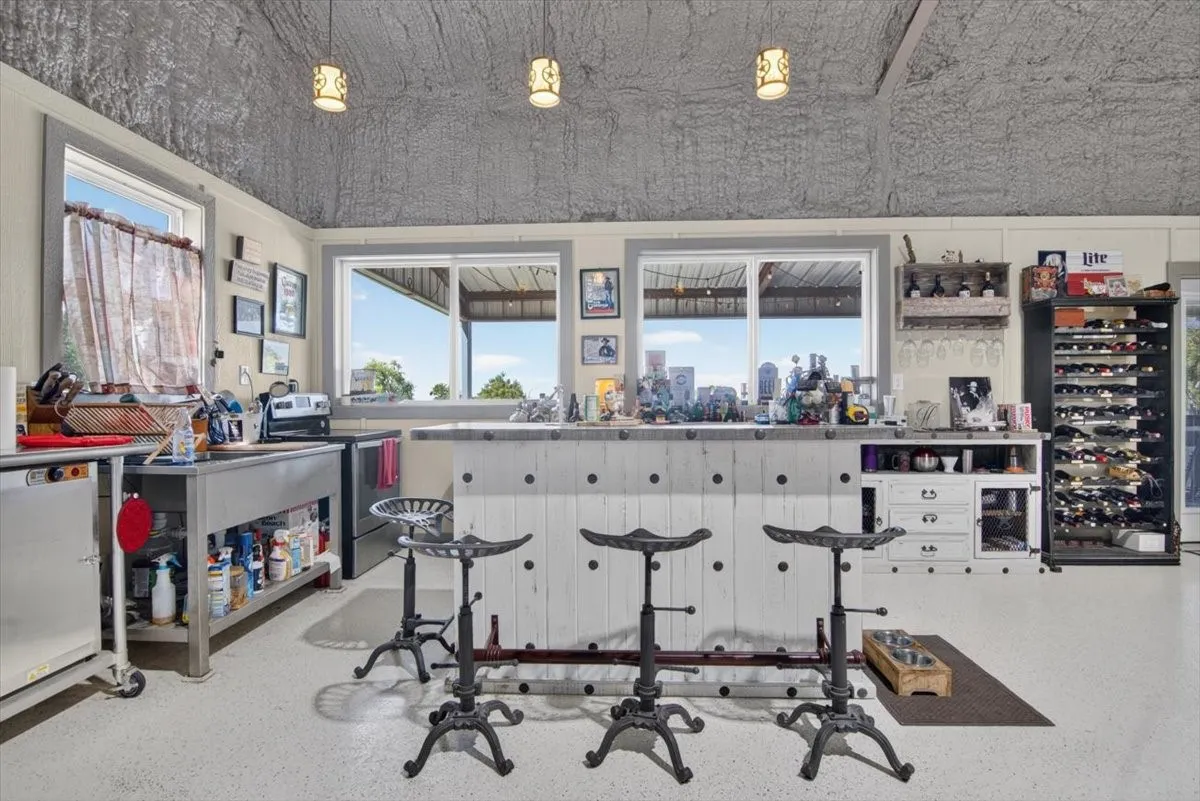Single Family Residence For Sale in Coryell County , 910 Star Lane, Gatesville, Texas 76528, 3 Bedroom, 3 Bathroom, Garage spaces, 1,500 Sqft, built in 1990, mls#21348524, Real Estate Agent in Gatesville, Homes For Sale in Coryell county, Homes For Sale in Gatesville, Realtor in Gatesville Texas, Real Estate Brokerage Independent Realty Texas, Luminita Cordes Realtor
