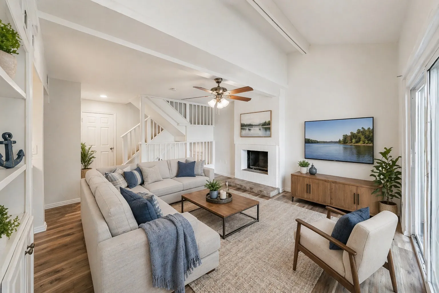 Condominium For Rent in Tarrant County , 9999 Boat Club Road 311, Fort Worth, Texas 76179, 3 Bedroom, 4 Bathroom, Garage spaces, 1,460 Sqft, built in 1970, mls#21348768, Real Estate Agent in Fort Worth, Homes For Rent in Tarrant county, Homes For Rent in Fort Worth, Realtor in Fort Worth Texas, Real Estate Brokerage Independent Realty Texas, Luminita Cordes Realtor