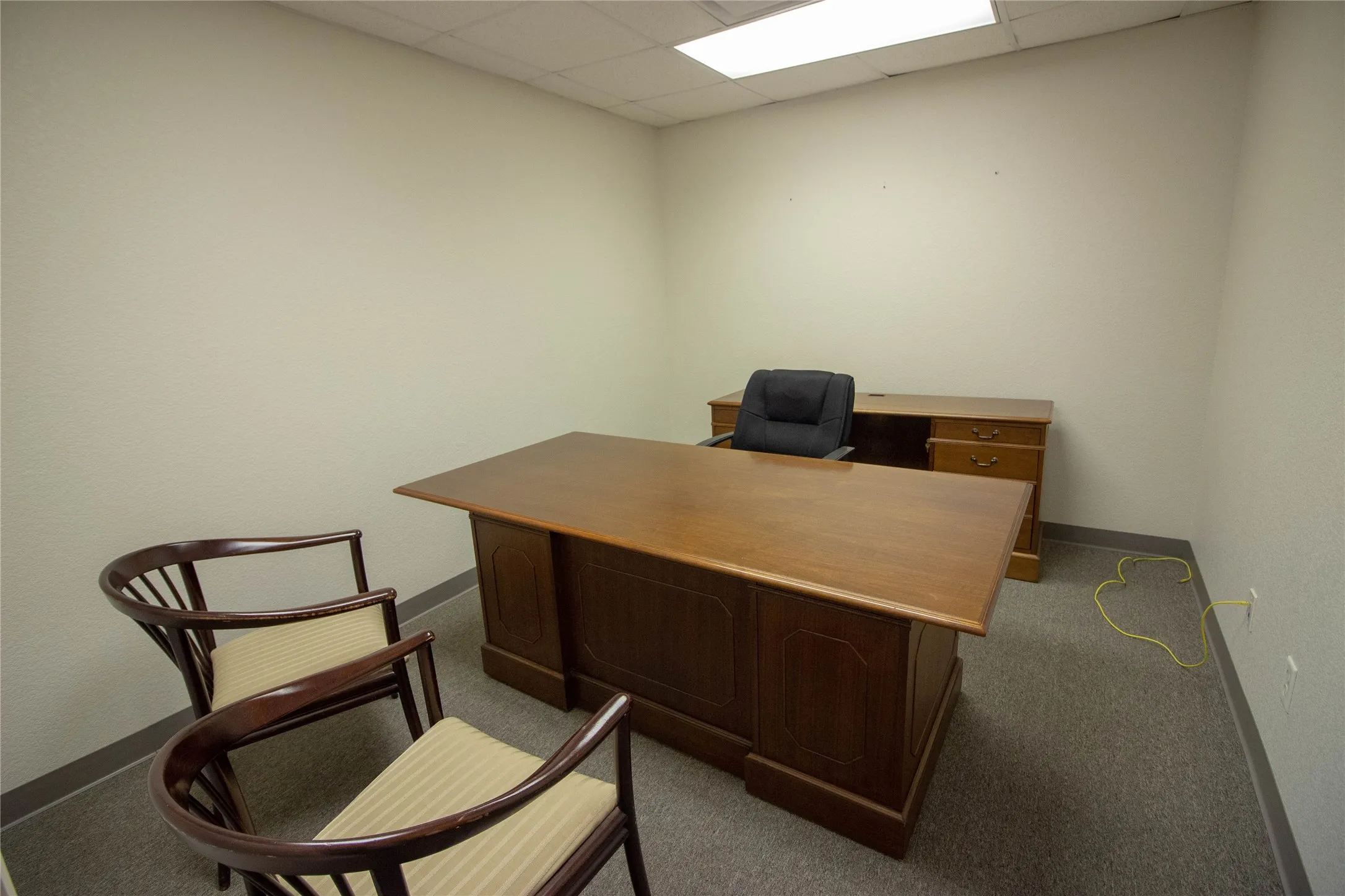 Office For Rent in Kaufman County , 209 E Fair Street, Kaufman, Texas 75142, 0, 0, Garage spaces, 0 Sqft, built in 1971, Price $650, mls#21352806, Real Estate Agent in Kaufman, Homes For Rent in Kaufman county, Homes For Rent in Kaufman, Realtor in Kaufman Texas, Real Estate Brokerage Independent Realty Texas, Luminita Cordes Realtor