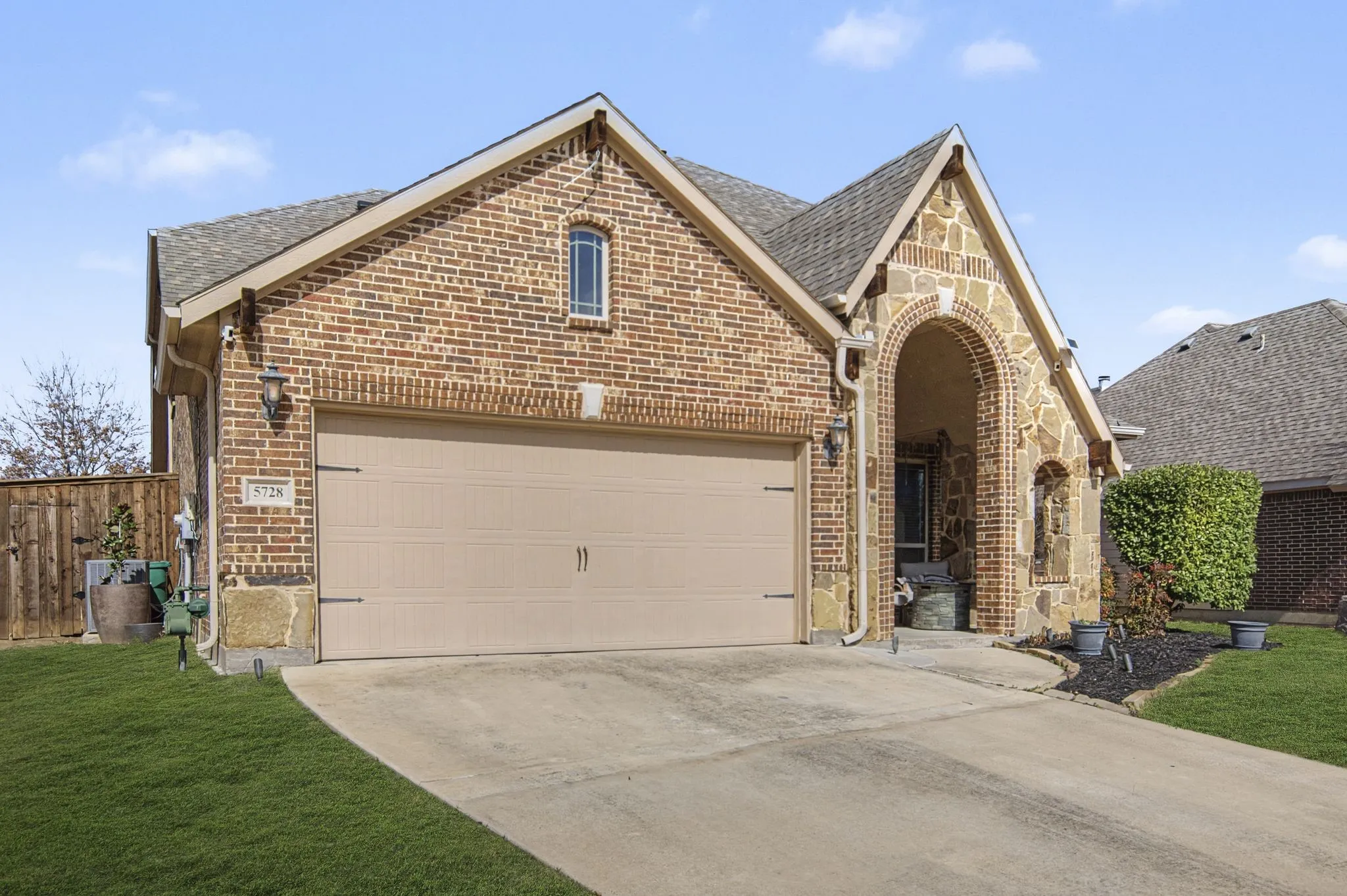 Come see this beauty today! 5728 Brookside is ready for you!
