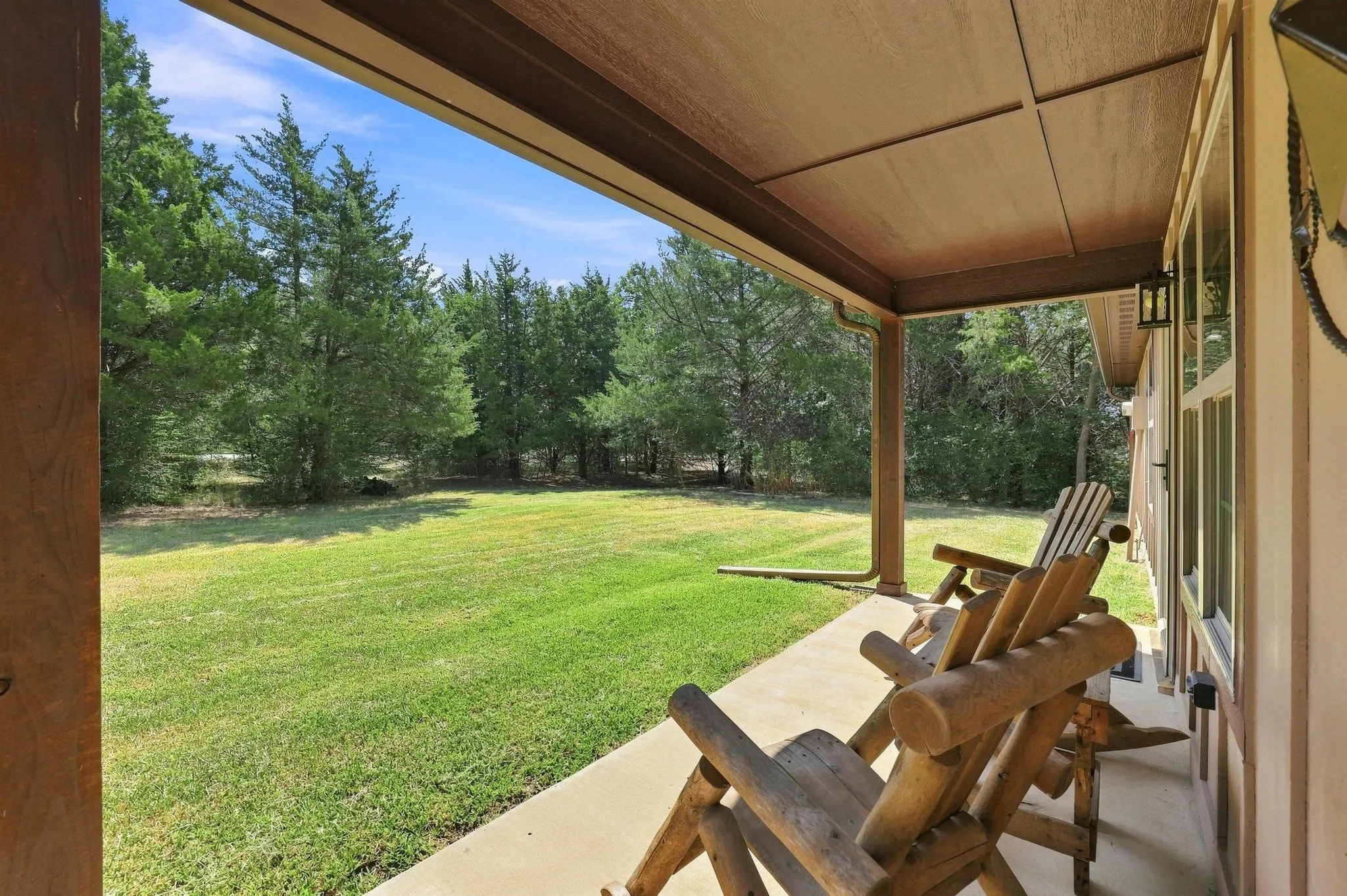 Single Family Residence For Sale in Grayson County , 85 County Road, Gordonville, Texas 76245, 2 Bedroom, 3 Bathroom, 2 Garage spaces, 1,204 Sqft, built in 2013, mls#21352305, Real Estate Agent in Gordonville, Homes For Sale in Grayson county, Homes For Sale in Gordonville, Realtor in Gordonville Texas, Real Estate Brokerage Independent Realty Texas, Luminita Cordes Realtor