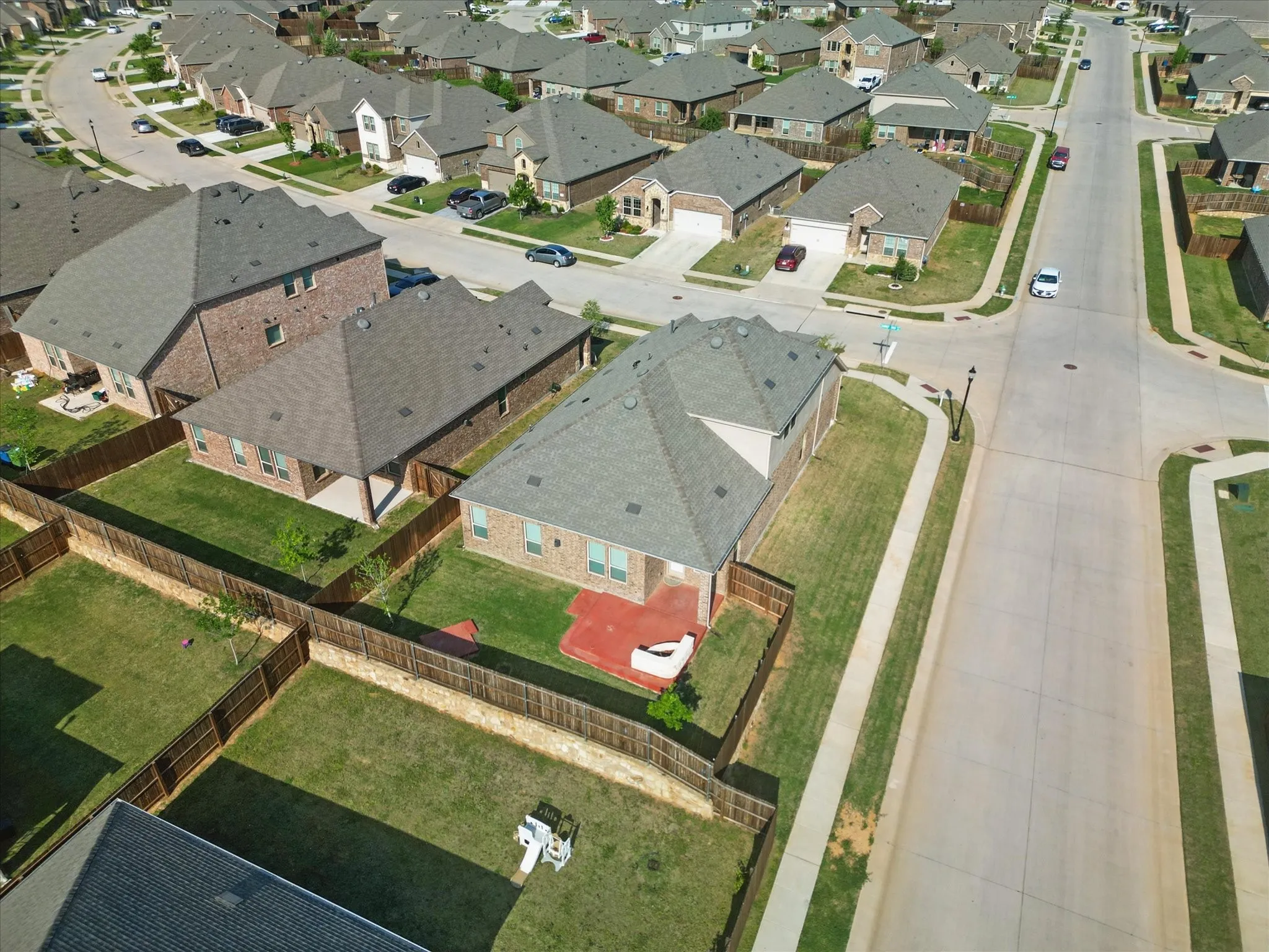 Single Family Residence For Rent in Denton County , 11112 Summer Rain Boulevard, Aubrey, Texas 76227, 4 Bedrooms, 3 Bathrooms, 2 Garage spaces, 2,510 Sqft, built in 2022, Price $2,600, mls#21349308, Real Estate Agent in Aubrey, Homes For Rent in Denton county, Homes For Rent in Aubrey, Realtor in Aubrey Texas, Real Estate Brokerage Independent Realty Texas, Luminita Cordes Realtor