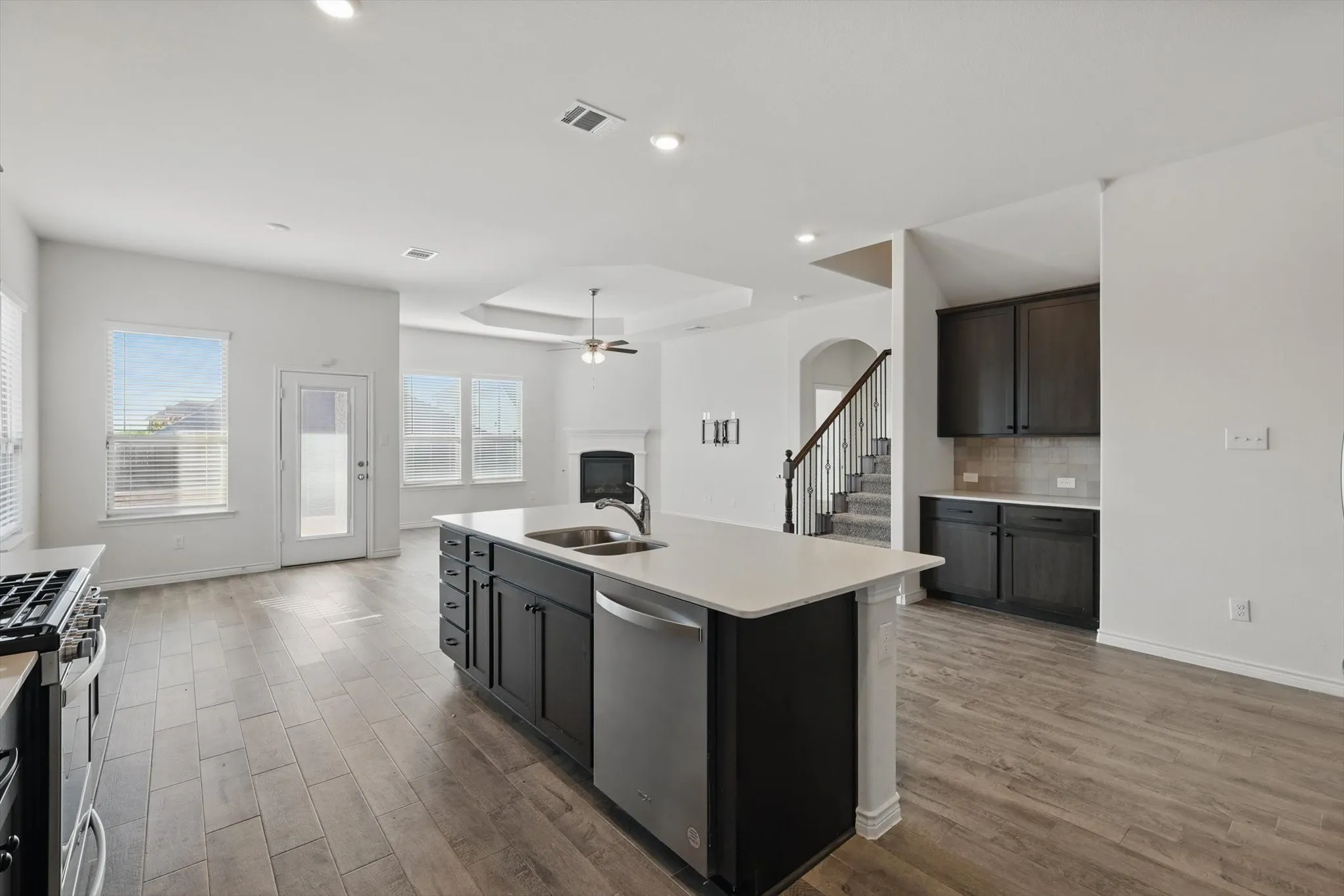 Single Family Residence For Rent in Denton County , 11112 Summer Rain Boulevard, Aubrey, Texas 76227, 4 Bedrooms, 3 Bathrooms, 2 Garage spaces, 2,510 Sqft, built in 2022, Price $2,600, mls#21349308, Real Estate Agent in Aubrey, Homes For Rent in Denton county, Homes For Rent in Aubrey, Realtor in Aubrey Texas, Real Estate Brokerage Independent Realty Texas, Luminita Cordes Realtor