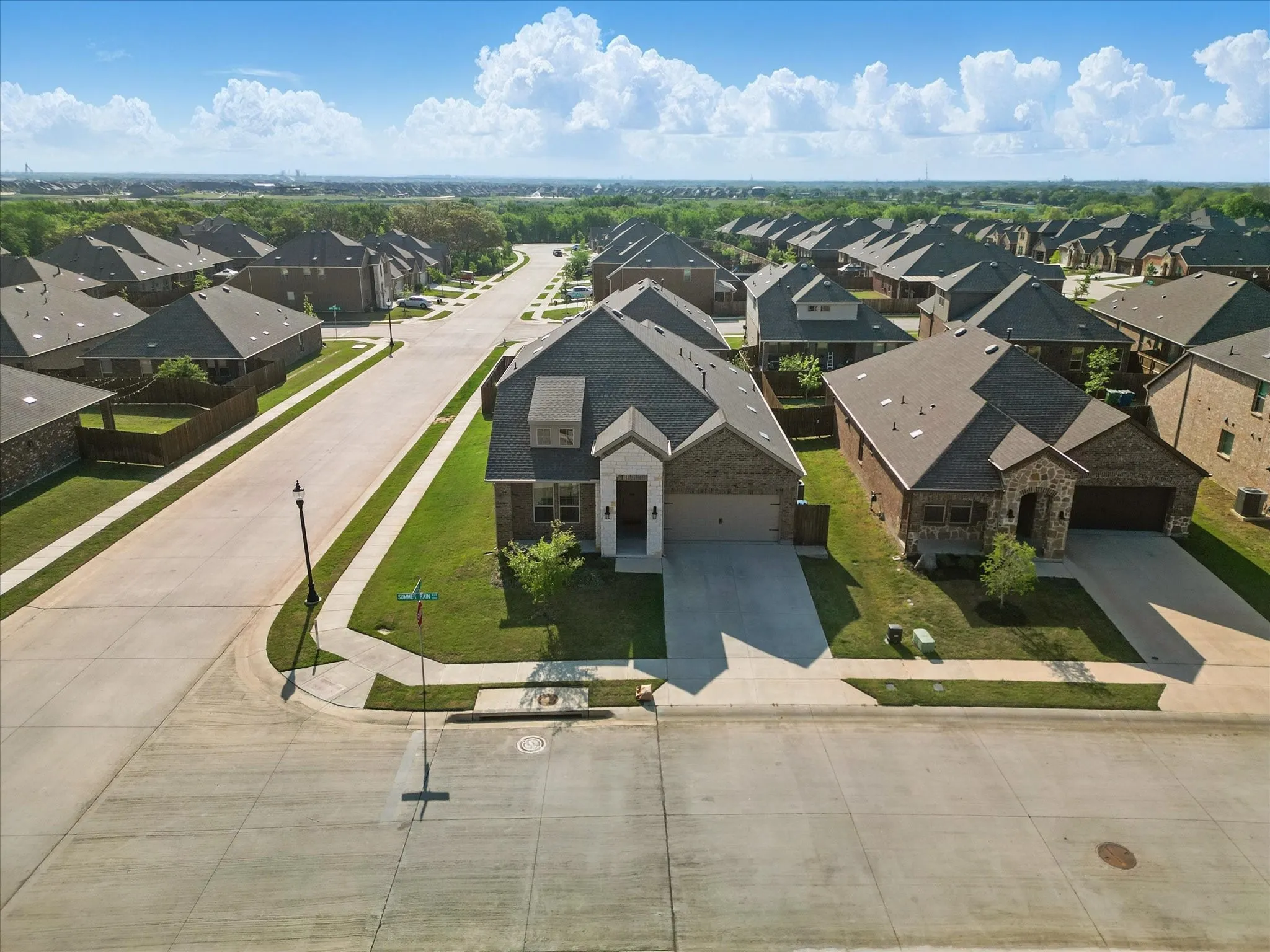 Single Family Residence For Rent in Denton County , 11112 Summer Rain Boulevard, Aubrey, Texas 76227, 4 Bedrooms, 3 Bathrooms, 2 Garage spaces, 2,510 Sqft, built in 2022, Price $2,600, mls#21349308, Real Estate Agent in Aubrey, Homes For Rent in Denton county, Homes For Rent in Aubrey, Realtor in Aubrey Texas, Real Estate Brokerage Independent Realty Texas, Luminita Cordes Realtor