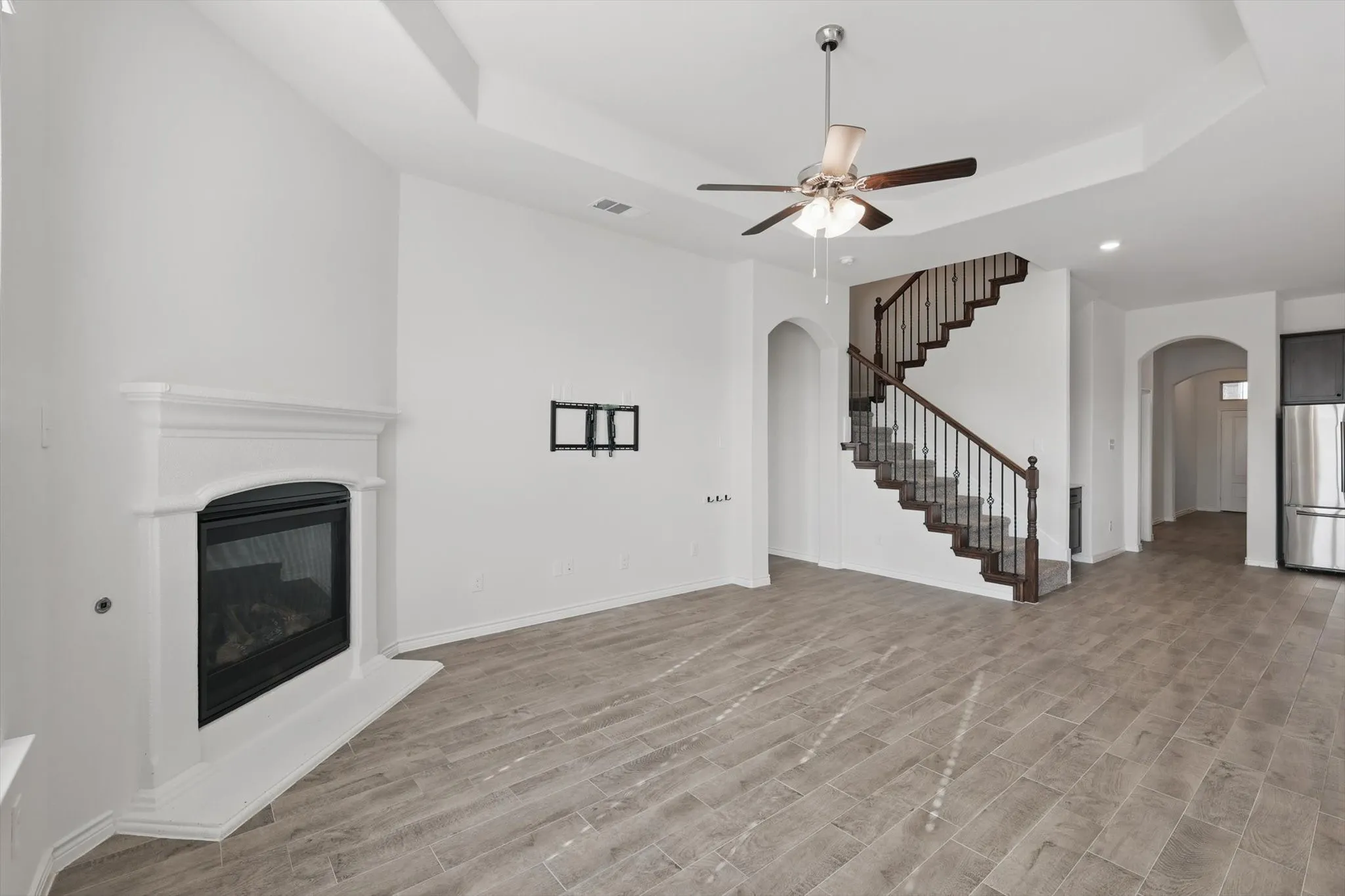 Single Family Residence For Rent in Denton County , 11112 Summer Rain Boulevard, Aubrey, Texas 76227, 4 Bedrooms, 3 Bathrooms, 2 Garage spaces, 2,510 Sqft, built in 2022, Price $2,600, mls#21349308, Real Estate Agent in Aubrey, Homes For Rent in Denton county, Homes For Rent in Aubrey, Realtor in Aubrey Texas, Real Estate Brokerage Independent Realty Texas, Luminita Cordes Realtor