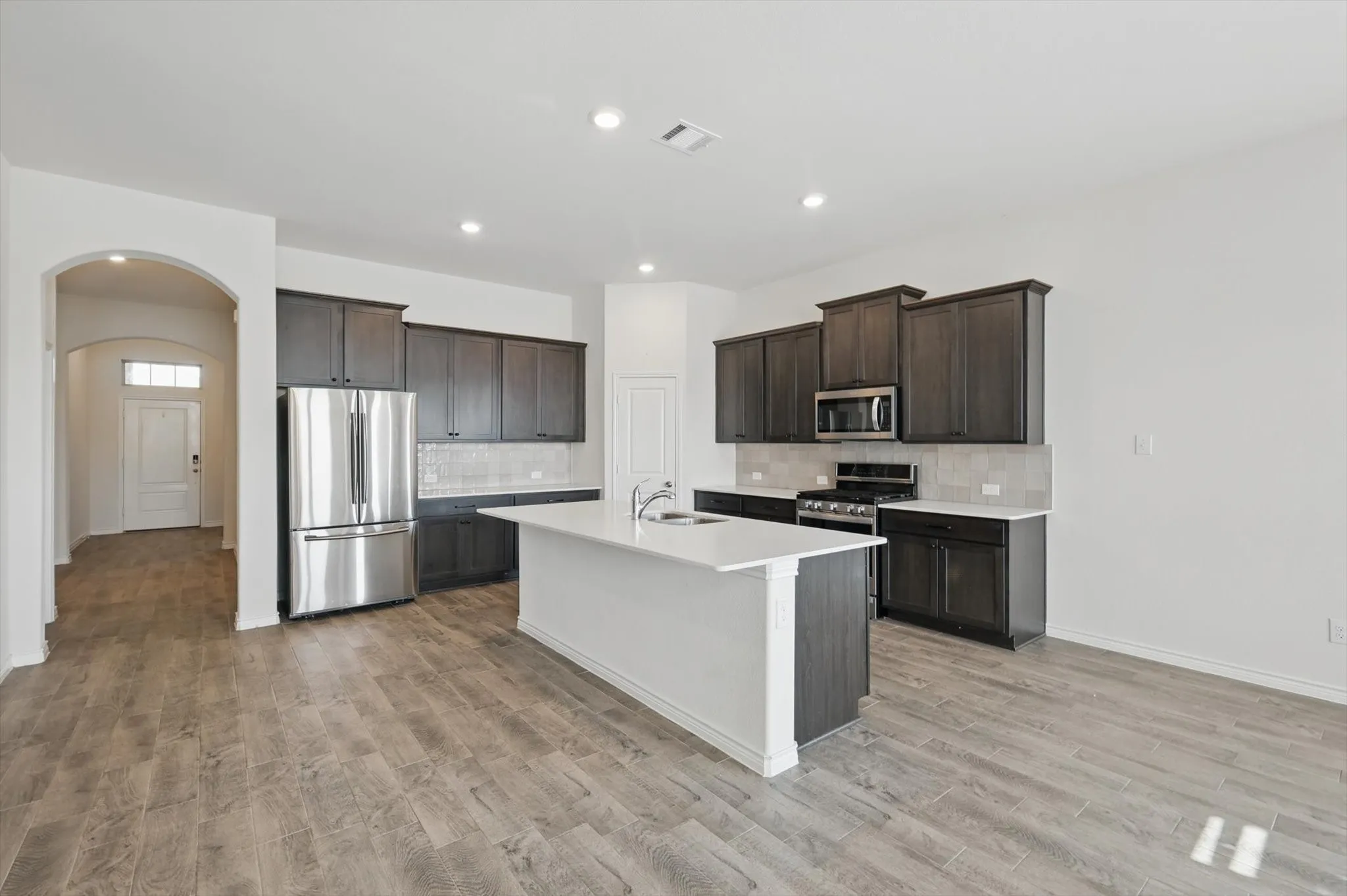 Single Family Residence For Rent in Denton County , 11112 Summer Rain Boulevard, Aubrey, Texas 76227, 4 Bedrooms, 3 Bathrooms, 2 Garage spaces, 2,510 Sqft, built in 2022, Price $2,600, mls#21349308, Real Estate Agent in Aubrey, Homes For Rent in Denton county, Homes For Rent in Aubrey, Realtor in Aubrey Texas, Real Estate Brokerage Independent Realty Texas, Luminita Cordes Realtor