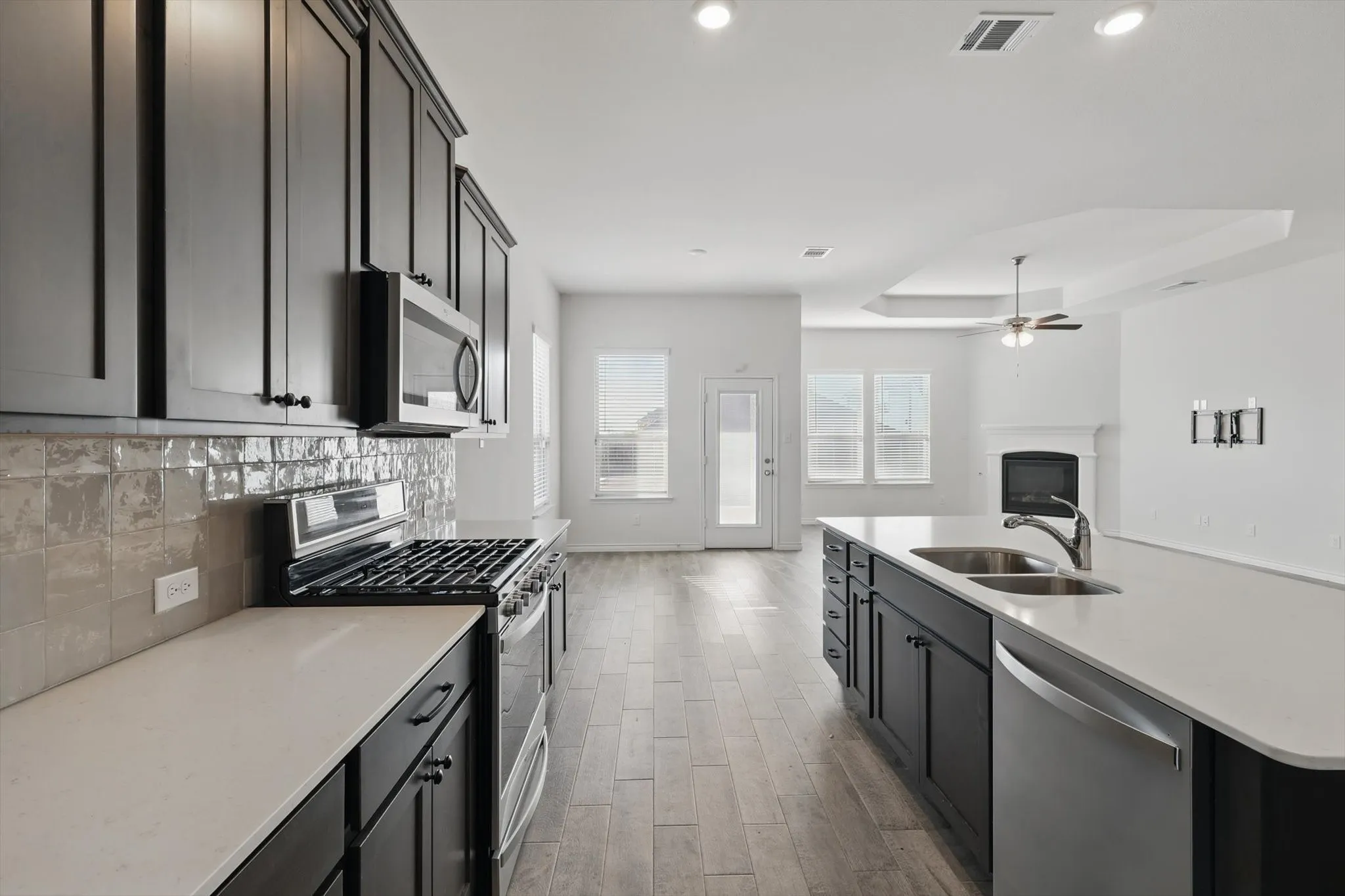 Single Family Residence For Rent in Denton County , 11112 Summer Rain Boulevard, Aubrey, Texas 76227, 4 Bedrooms, 3 Bathrooms, 2 Garage spaces, 2,510 Sqft, built in 2022, Price $2,600, mls#21349308, Real Estate Agent in Aubrey, Homes For Rent in Denton county, Homes For Rent in Aubrey, Realtor in Aubrey Texas, Real Estate Brokerage Independent Realty Texas, Luminita Cordes Realtor