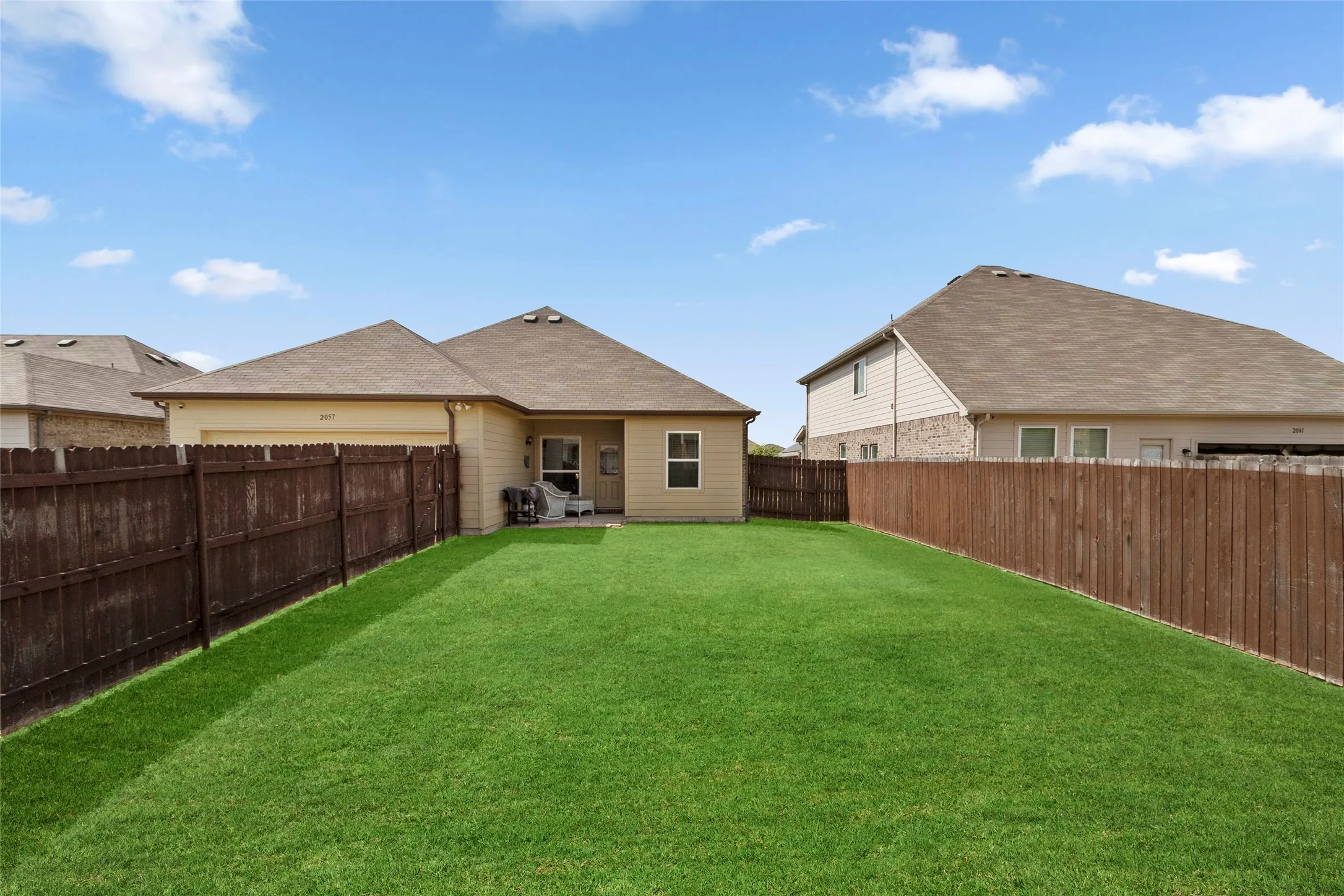 Single Family Residence For Rent in Dallas County , 2057 Buttonwood Street, Lancaster, Texas 75146, 3 Bedroom, 2 Bathroom, 2 Garage spaces, 1,628 Sqft, built in 2020, mls#21352838, Real Estate Agent in Lancaster, Homes For Rent in Dallas county, Homes For Rent in Lancaster, Realtor in Lancaster Texas, Real Estate Brokerage Independent Realty Texas, Luminita Cordes Realtor