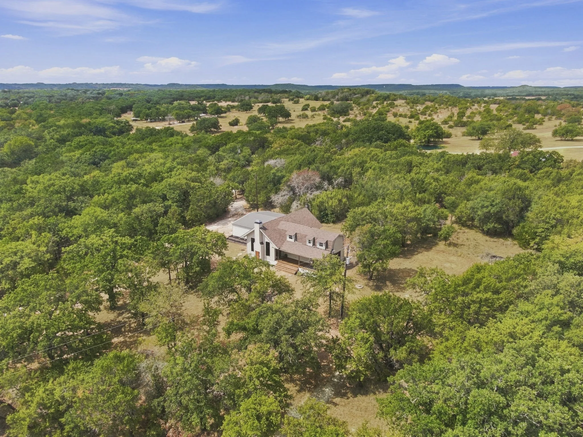 Single Family Residence For Sale in Somervell County , 2117 County Road 2010 B, Glen Rose, Texas 76043, 3 Bedroom, 2 Bathroom, Garage spaces, 1,817 Sqft, built in 2001, mls#21336707, Real Estate Agent in Glen Rose, Homes For Sale in Somervell county, Homes For Sale in Glen Rose, Realtor in Glen Rose Texas, Real Estate Brokerage Independent Realty Texas, Luminita Cordes Realtor