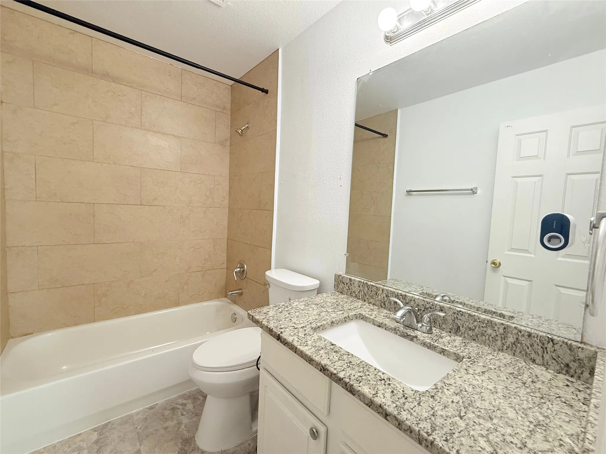 Single Family Residence For Rent in Denton County , 1313 Baythorne Drive, Lewisville, Texas 75077, 5 Bedroom, 4 Bathroom, 2 Garage spaces, 3,258 Sqft, built in 1997, mls#21352848, Real Estate Agent in Lewisville, Homes For Rent in Denton county, Homes For Rent in Lewisville, Realtor in Lewisville Texas, Real Estate Brokerage Independent Realty Texas, Luminita Cordes Realtor