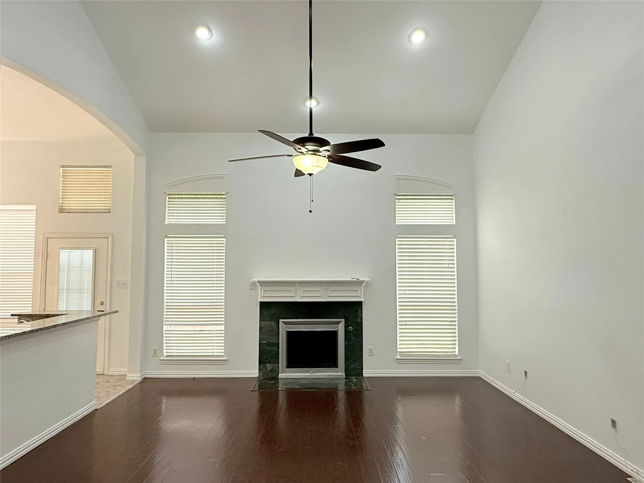 Single Family Residence For Rent in Denton County , 1313 Baythorne Drive, Lewisville, Texas 75077, 5 Bedroom, 4 Bathroom, 2 Garage spaces, 3,258 Sqft, built in 1997, mls#21352848, Real Estate Agent in Lewisville, Homes For Rent in Denton county, Homes For Rent in Lewisville, Realtor in Lewisville Texas, Real Estate Brokerage Independent Realty Texas, Luminita Cordes Realtor