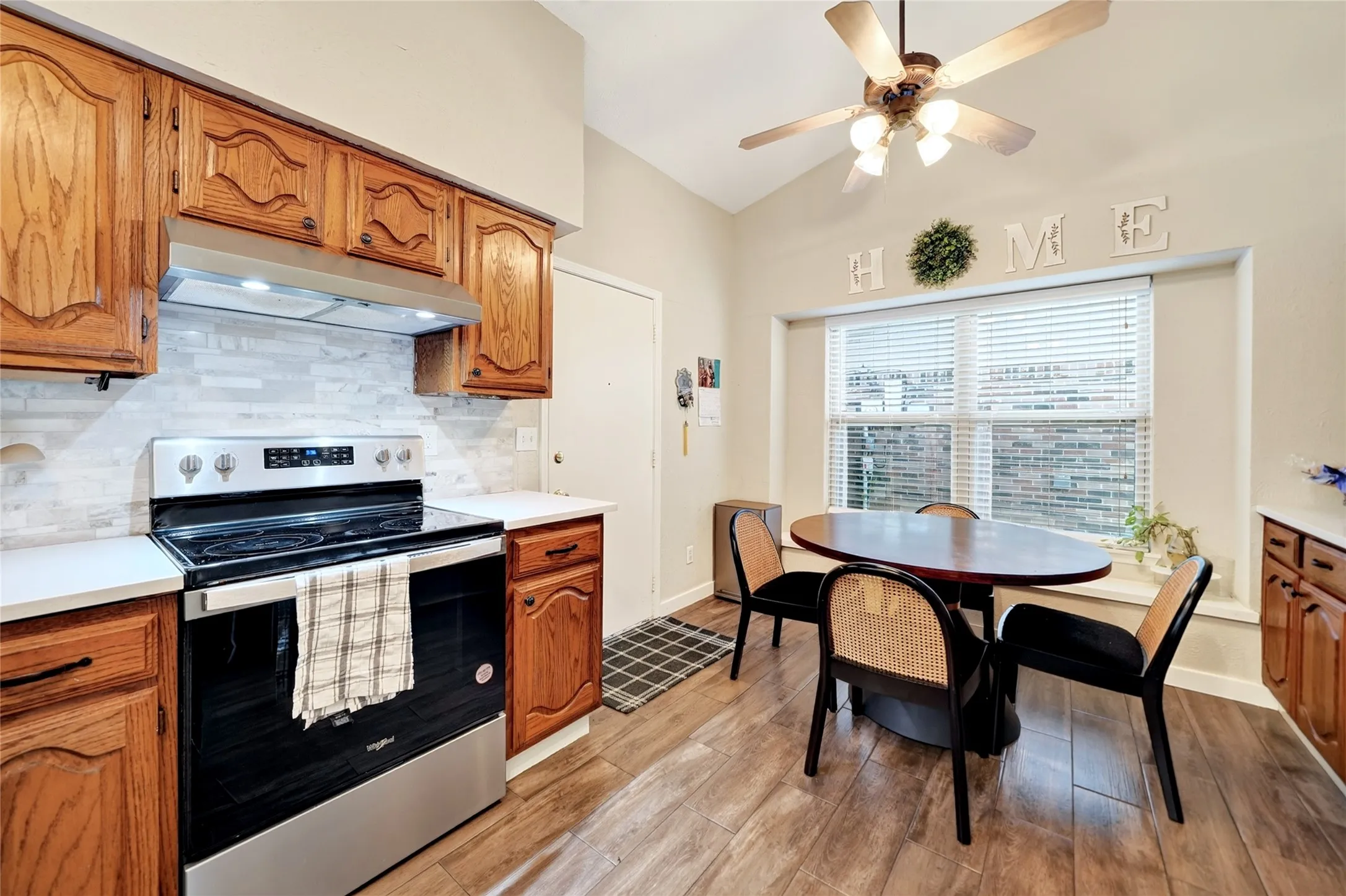 Single Family Residence For Sale in Dallas County , 5814 Winell Drive, Garland, Texas 75043, 4 Bedroom, 2 Bathroom, 2 Garage spaces, 1,912 Sqft, built in 1985, Price $299,000, mls#21352855, Real Estate Agent in Garland, Homes For Sale in Dallas county, Homes For Sale in Garland, Realtor in Garland Texas, Real Estate Brokerage Independent Realty Texas, Luminita Cordes Realtor