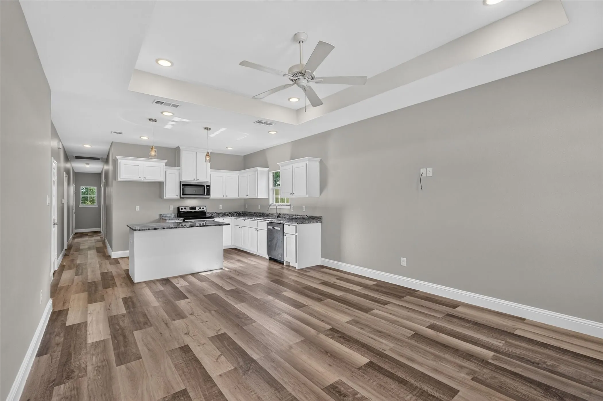 Beginning of photos for 2111 Church St