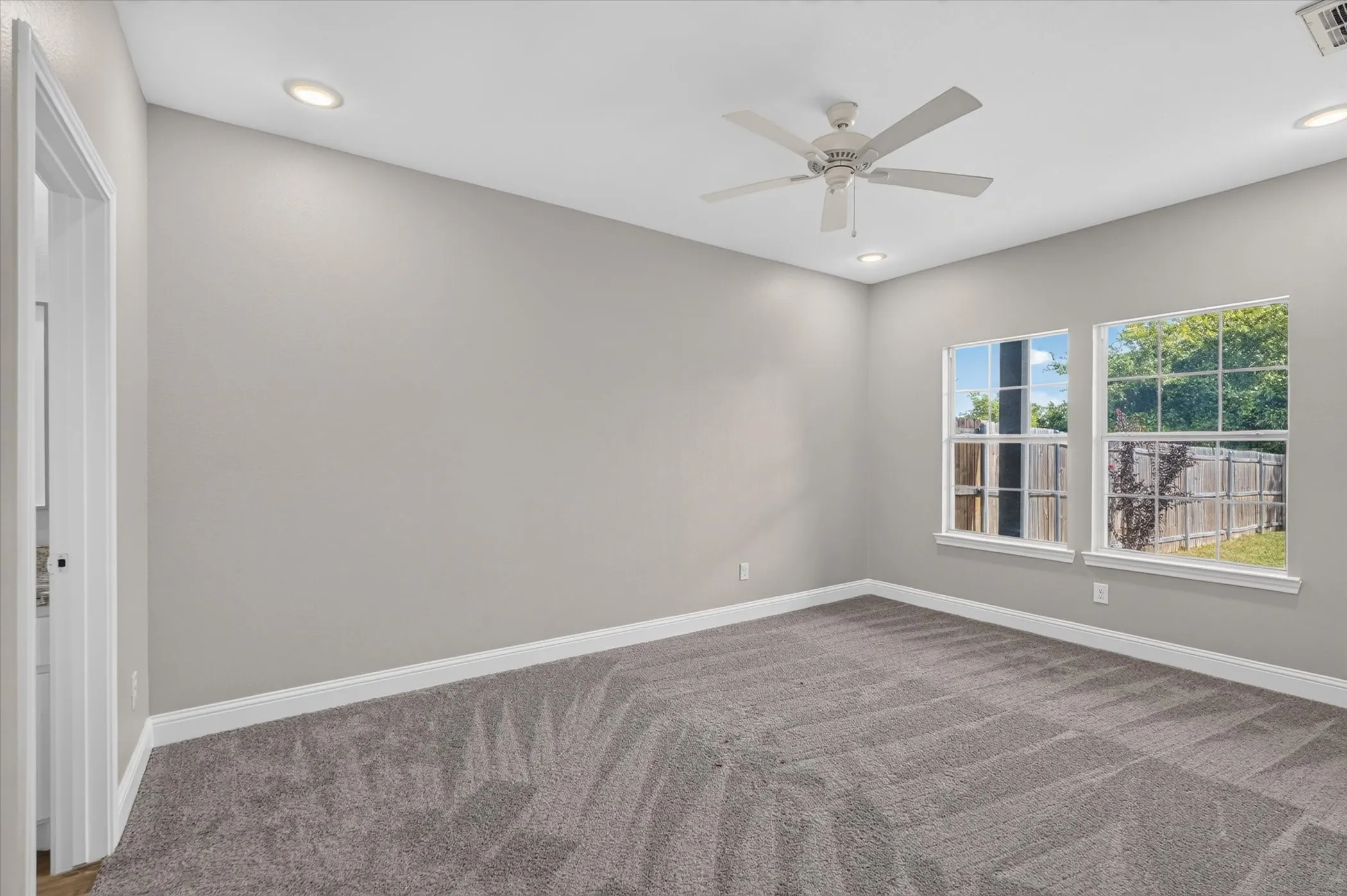 Duplex For Sale in Hunt County , 2109 Church Street, Greenville, Texas 75401, 6 Bedroom, 4 Bathroom, 2 Garage spaces, 0 Sqft, built in 2023, mls#21348000, Real Estate Agent in Greenville, Homes For Sale in Hunt county, Homes For Sale in Greenville, Realtor in Greenville Texas, Real Estate Brokerage Independent Realty Texas, Luminita Cordes Realtor
