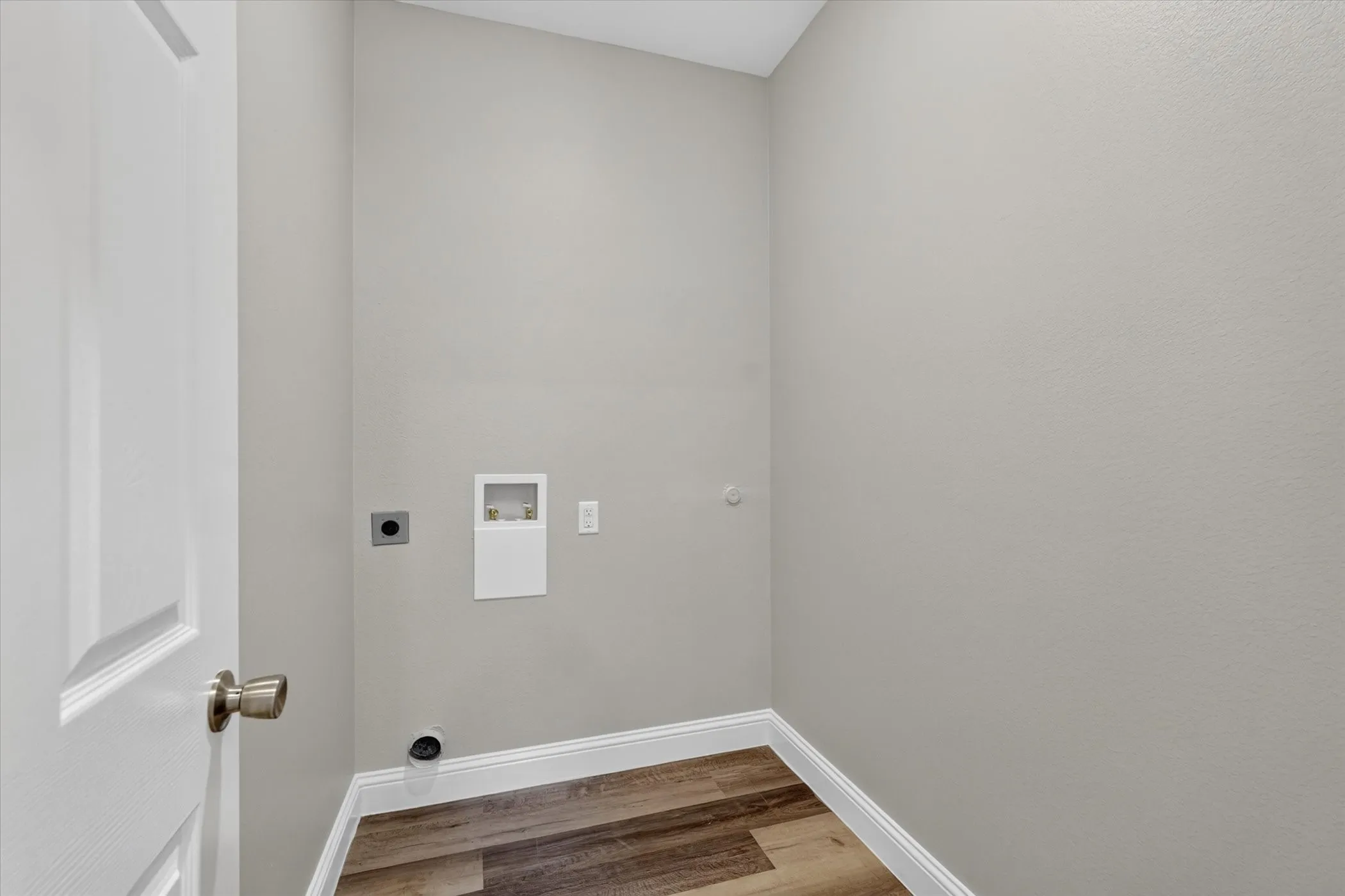Duplex For Sale in Hunt County , 2109 Church Street, Greenville, Texas 75401, 6 Bedroom, 4 Bathroom, 2 Garage spaces, 0 Sqft, built in 2023, mls#21348000, Real Estate Agent in Greenville, Homes For Sale in Hunt county, Homes For Sale in Greenville, Realtor in Greenville Texas, Real Estate Brokerage Independent Realty Texas, Luminita Cordes Realtor